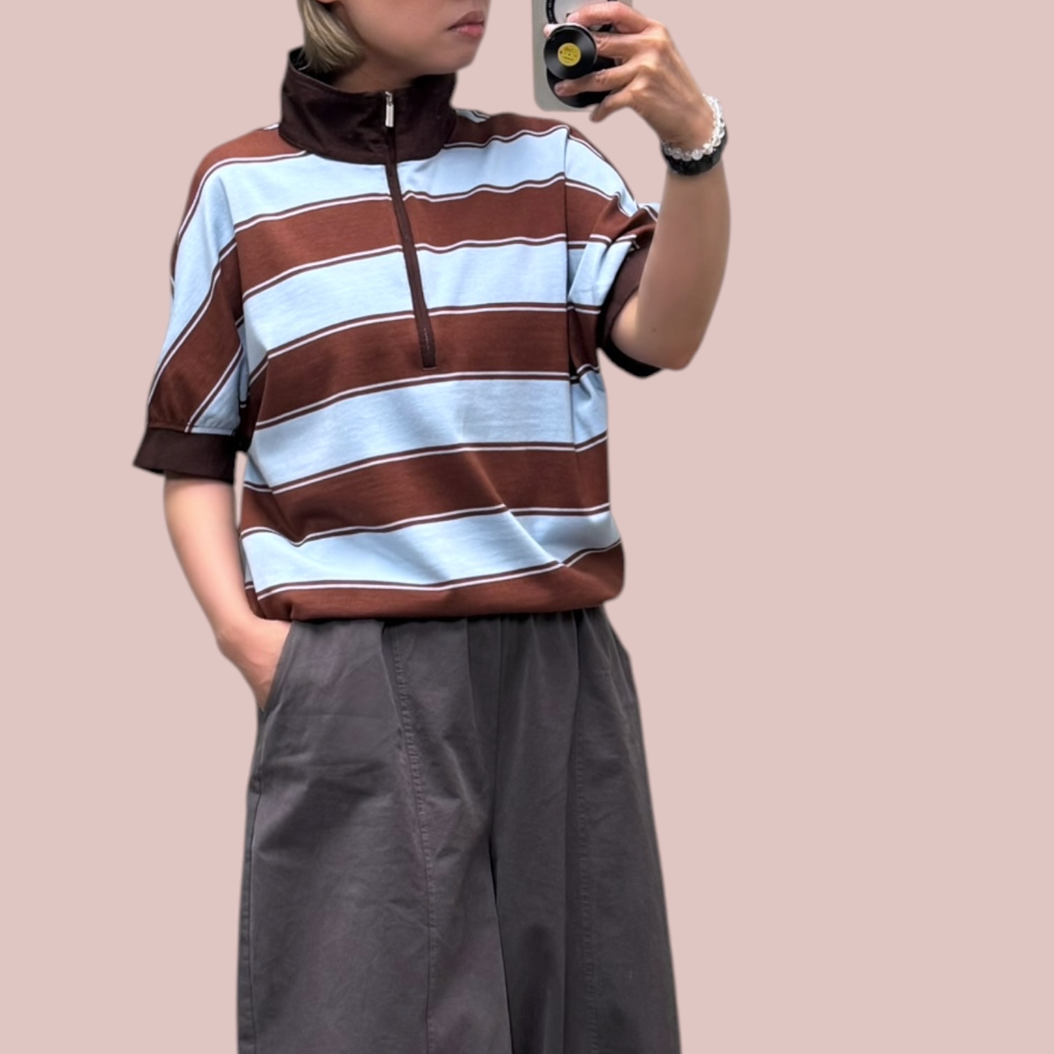221485 粗間拉錬領Tee