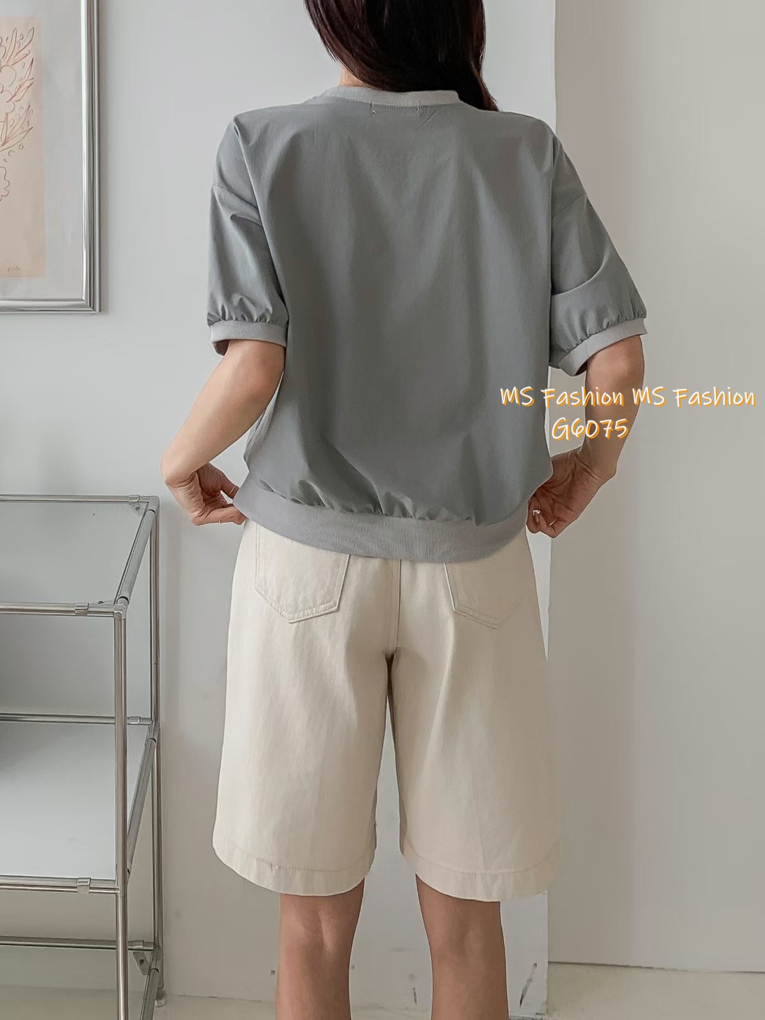 G6075 韓國🇰🇷拼色字母print top