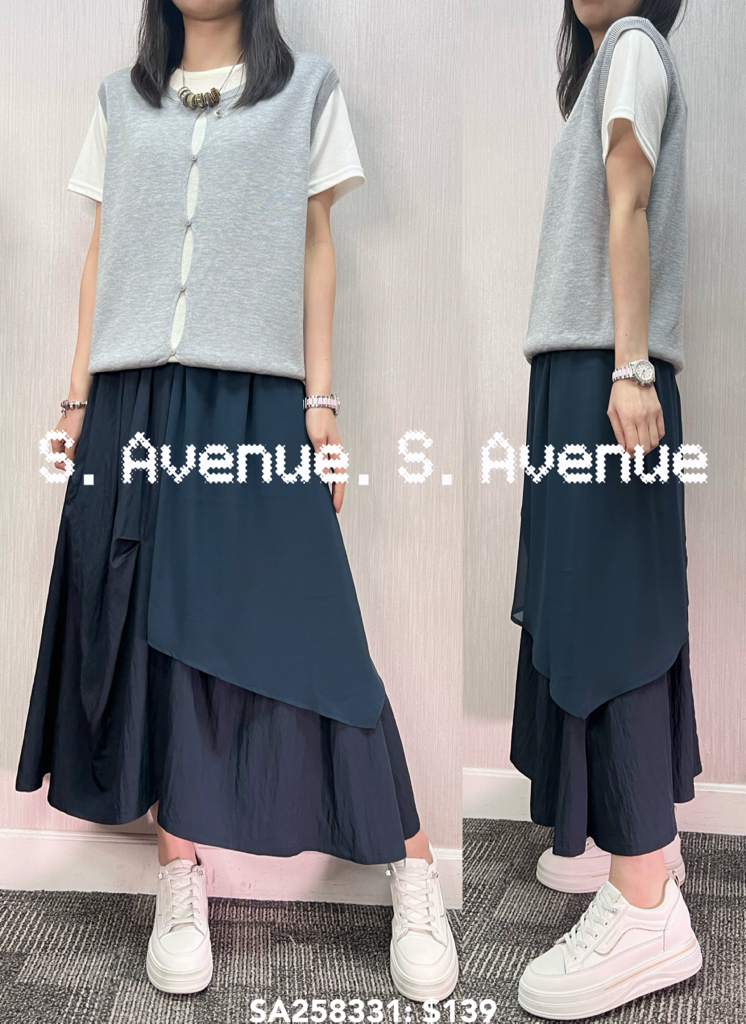 SA258331: 短袖假兩件中間偷空線top