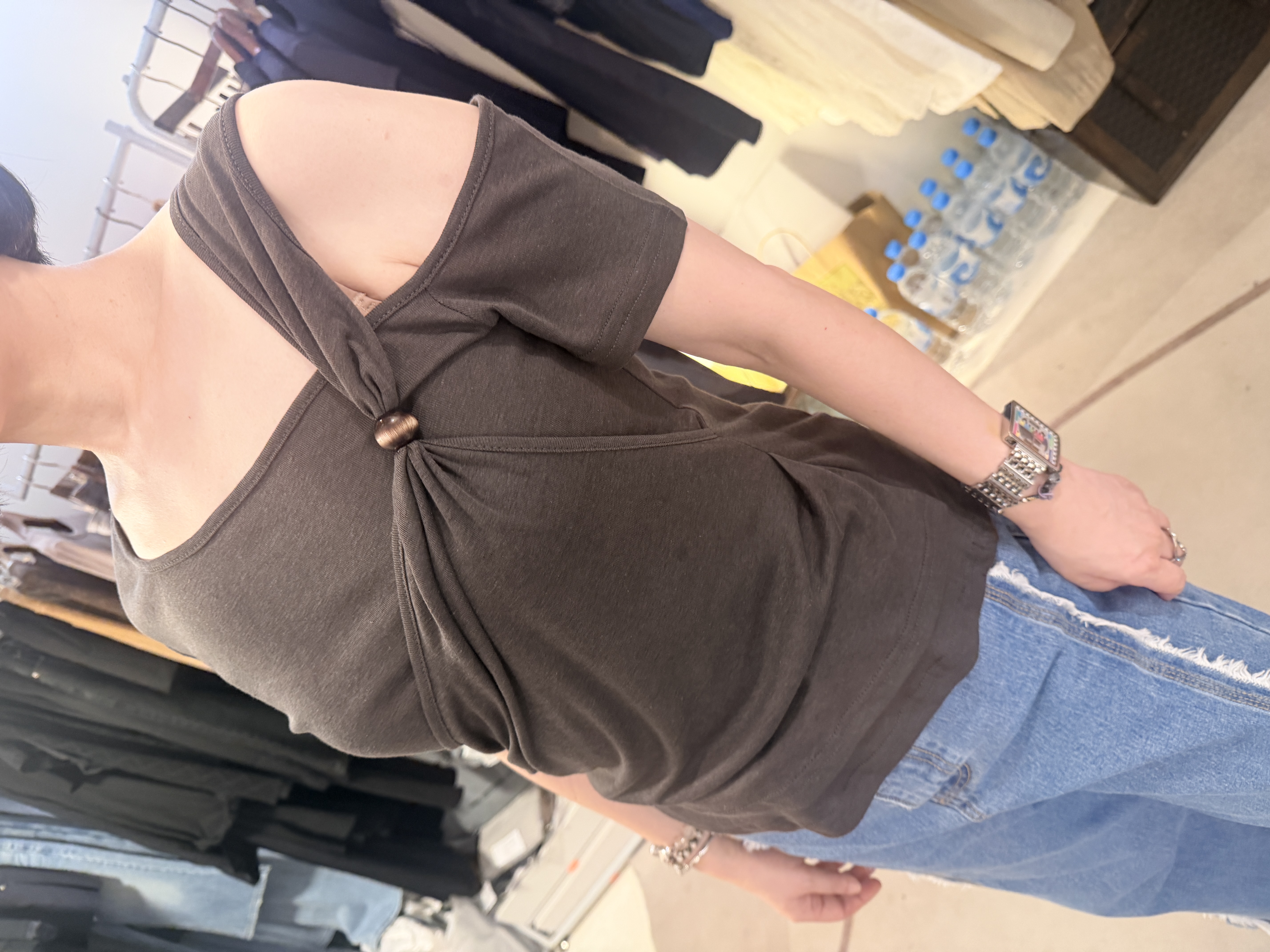 Details summer tee
