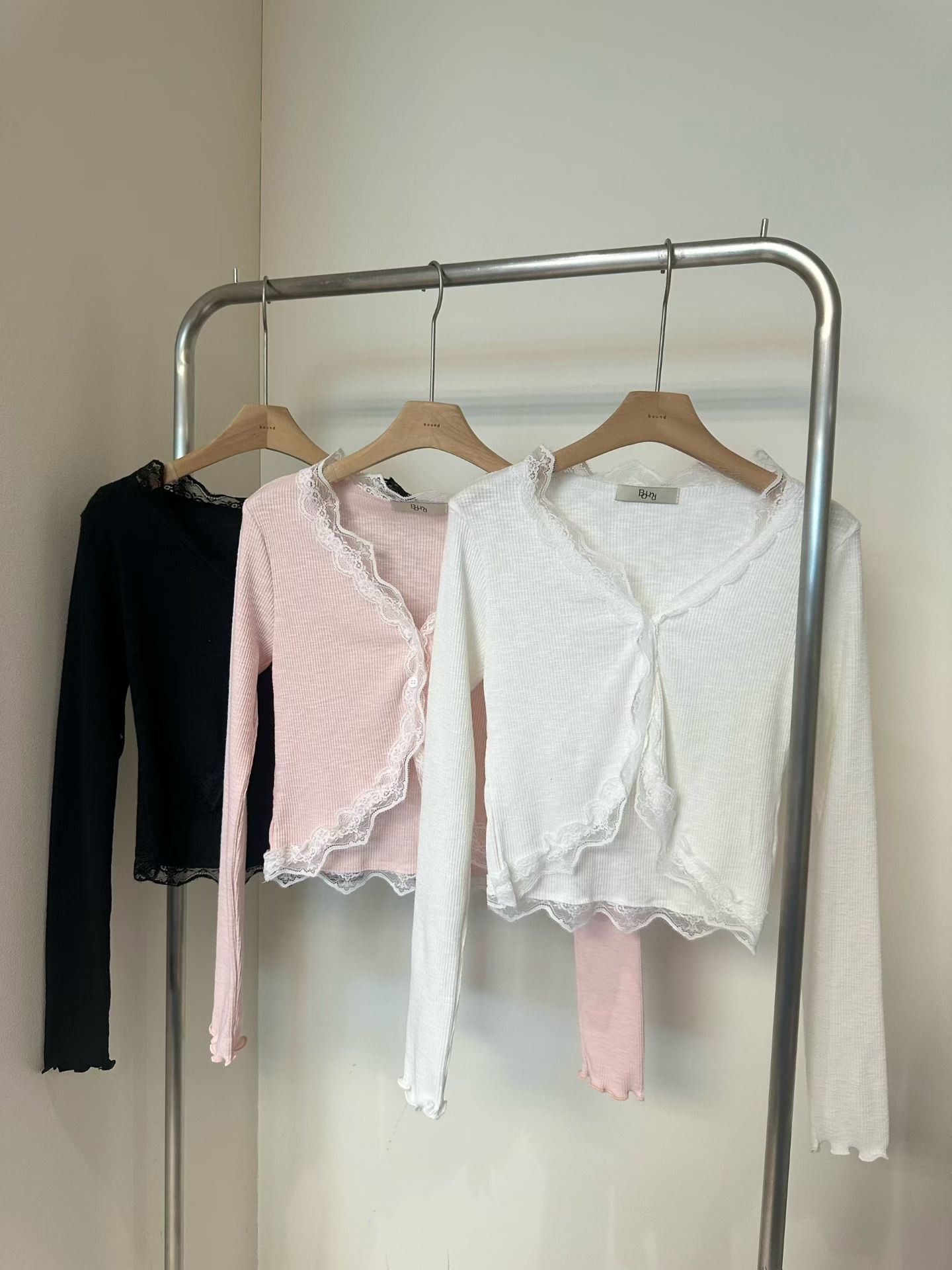 韓國高質料Lacy荷葉邊邊外套