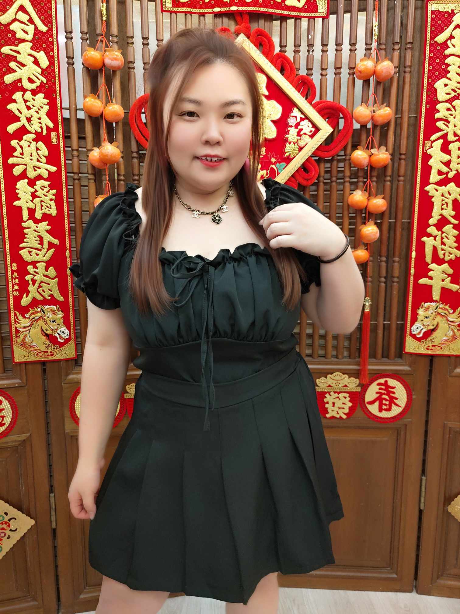 NJA01 TT908/TT908SK 甜辣大U领皱褶上衣裤裙套装