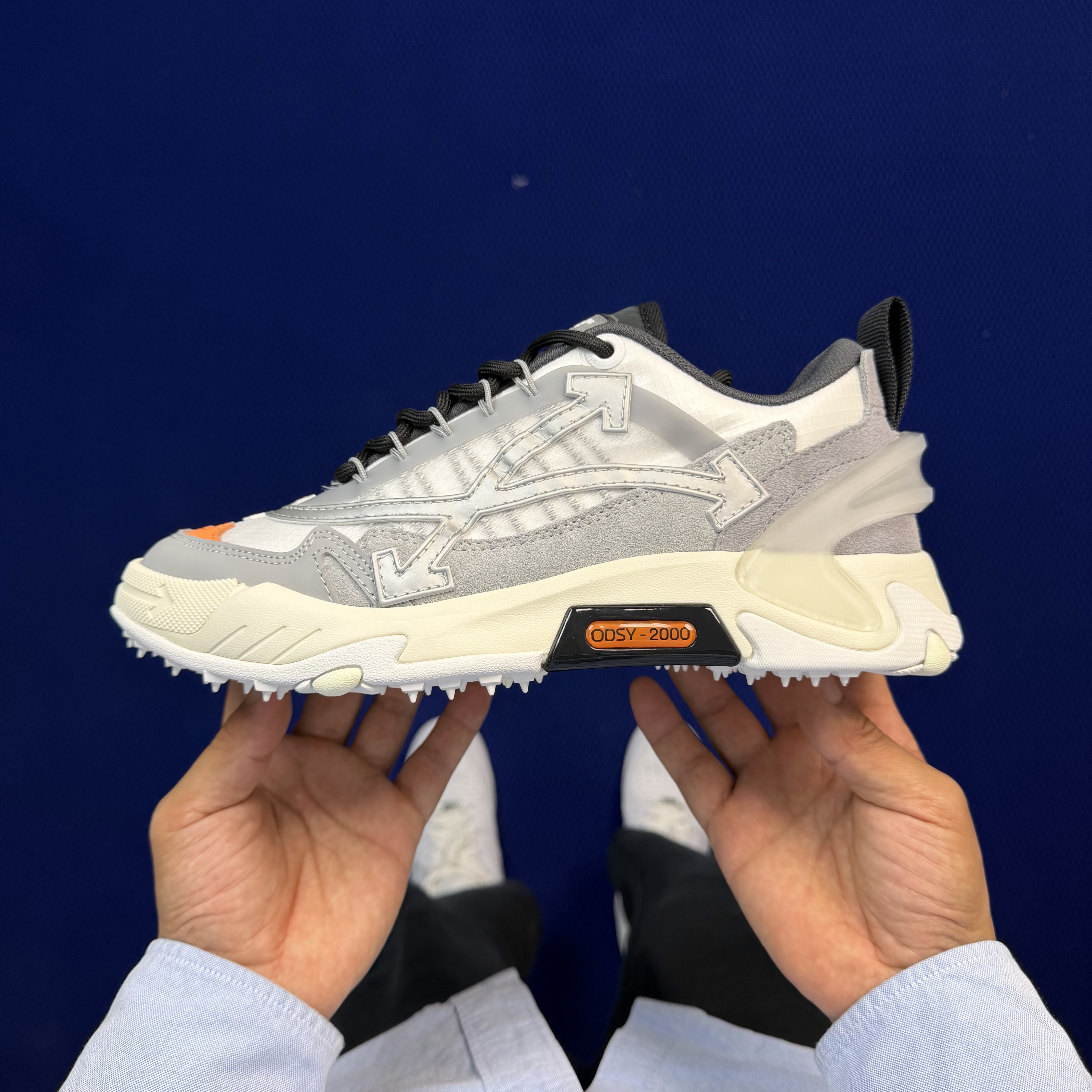 Off-White Odsy-2000