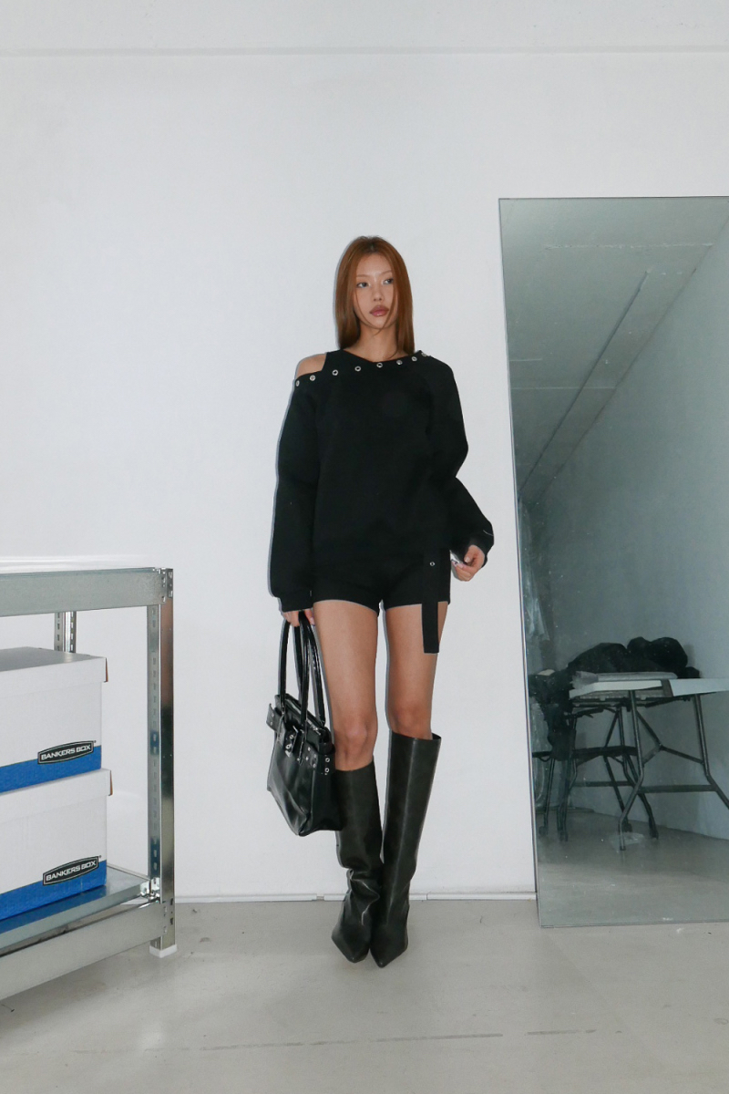 Asymmetrical Shoulder Cut-Out Sweatshirt