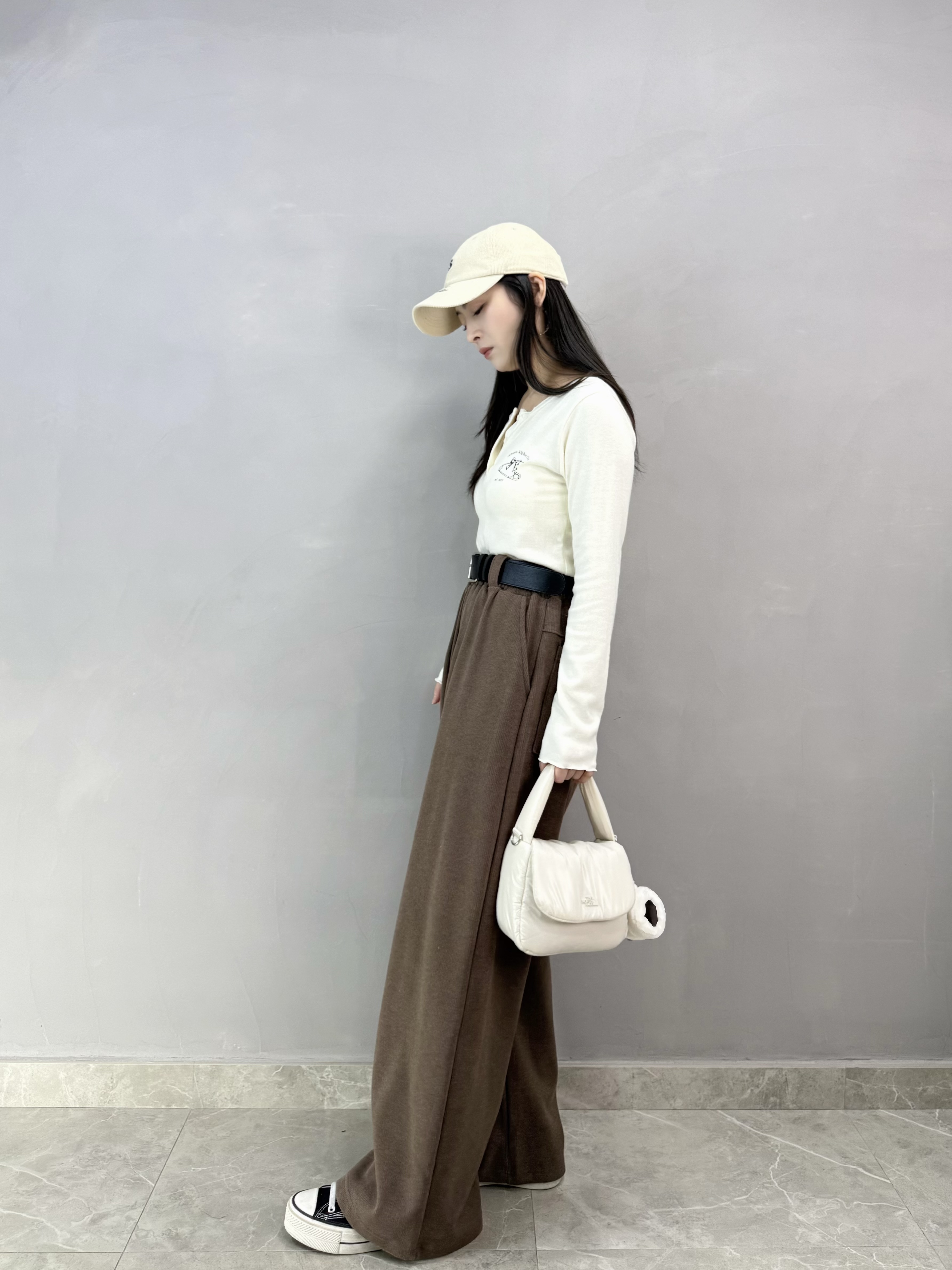 E73 扣鈕蝴蝶結羊毛Tee