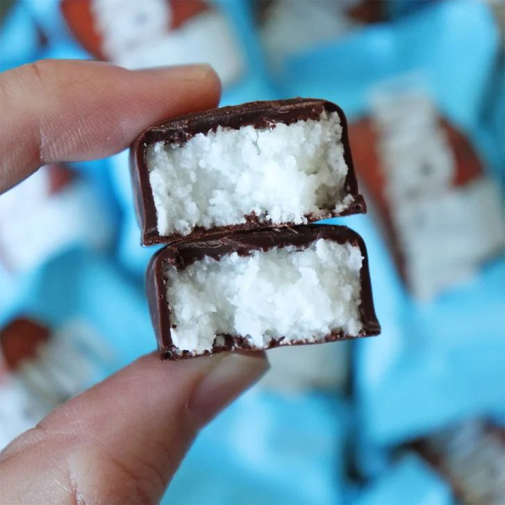 $155袋29小包, 2袋起$145袋。Unreal 黑朱古力椰子迷你條435g