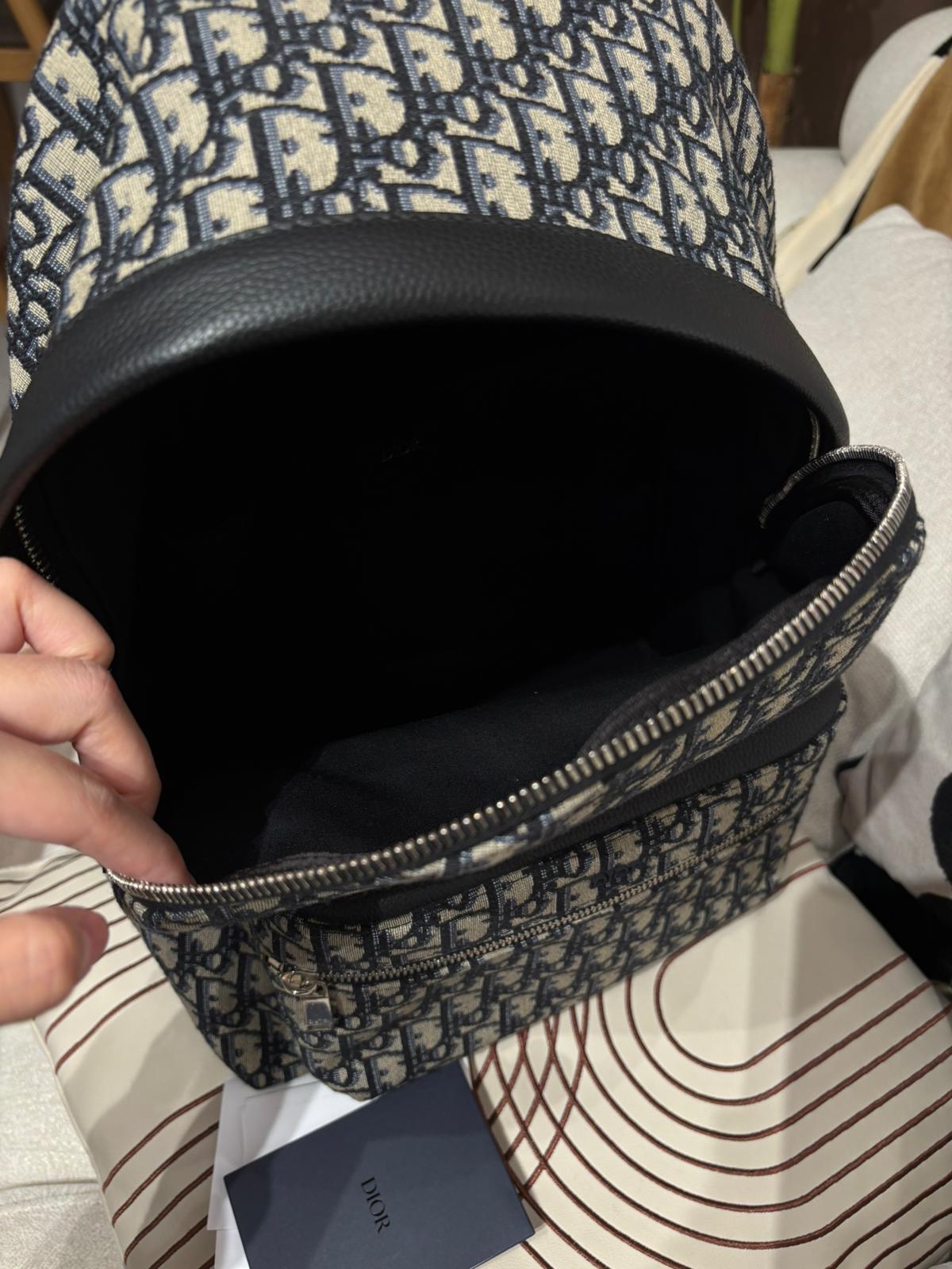 Dior Rider Oblique Backpack 100%Authentic, 98%New ✅收據✅ certificate✅Dust bag