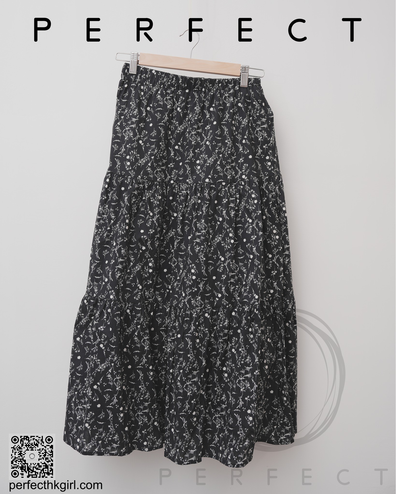 S0017_A字文青印花蛋糕裙（顯瘦黑色）