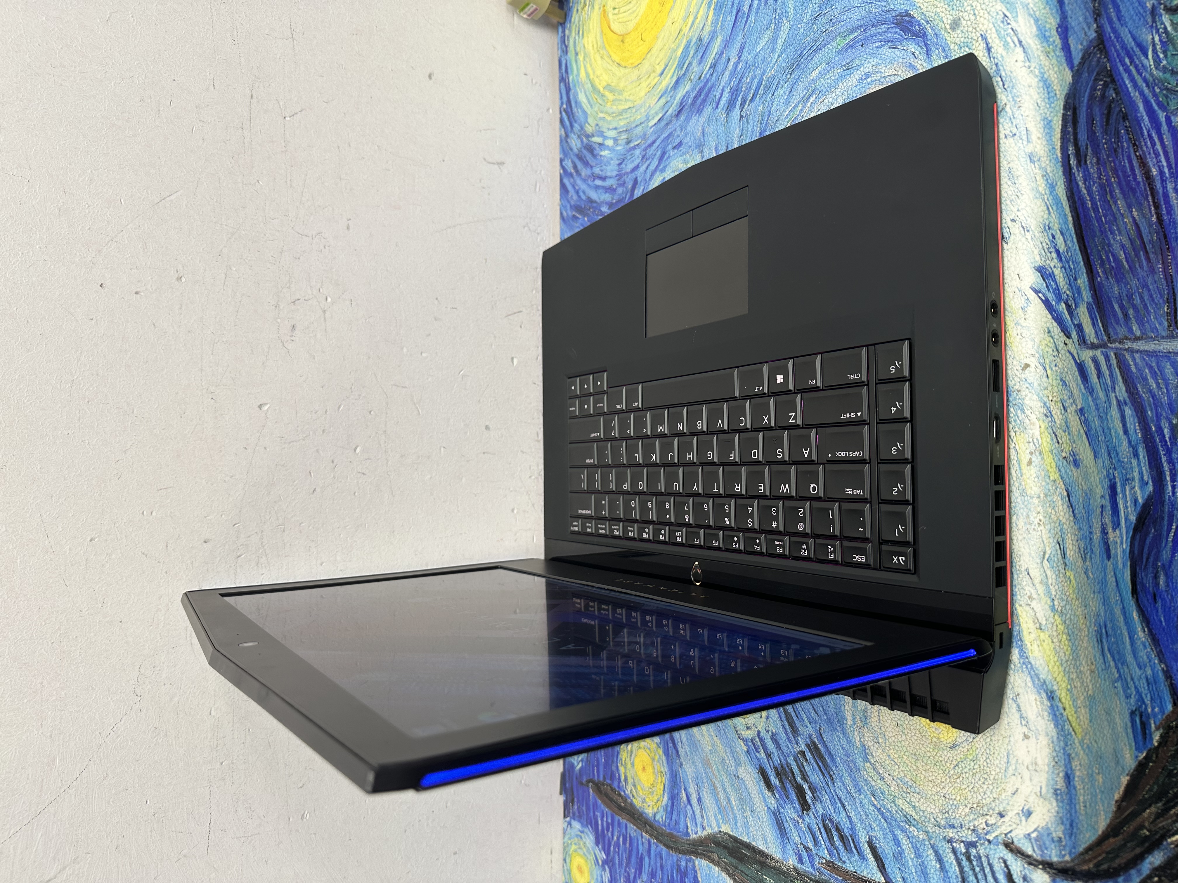 #6182 Alienware Dell i7-8750H,16,32GB Ram/128,256,512GB SSD/GTX 1070/Gaming Laptop / Notebook / PC / Movie /Netflix / 16寸 / Diablo/ 跑online