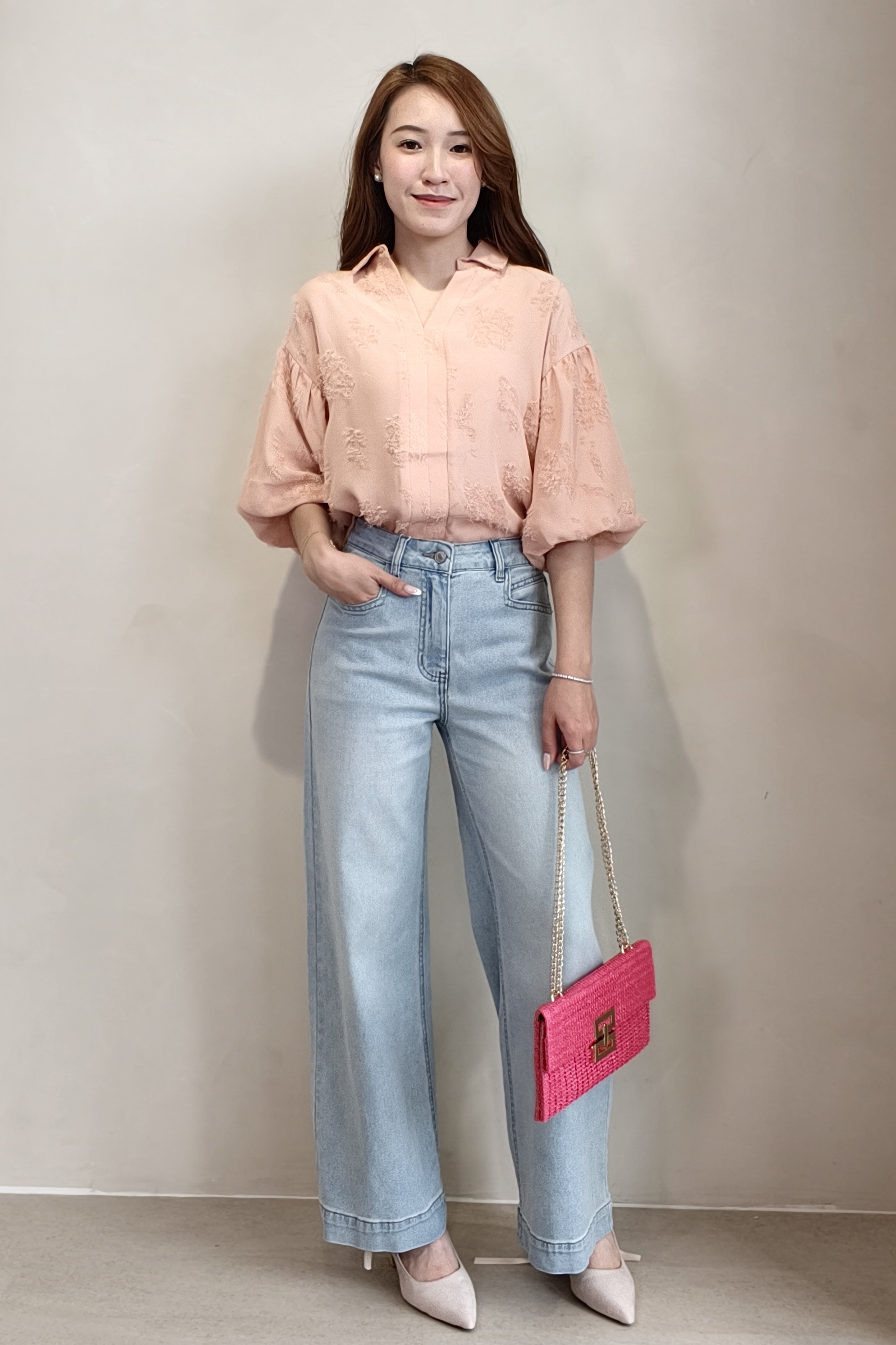 MF240614 Textured Floral Balloon Sleeve Blouse