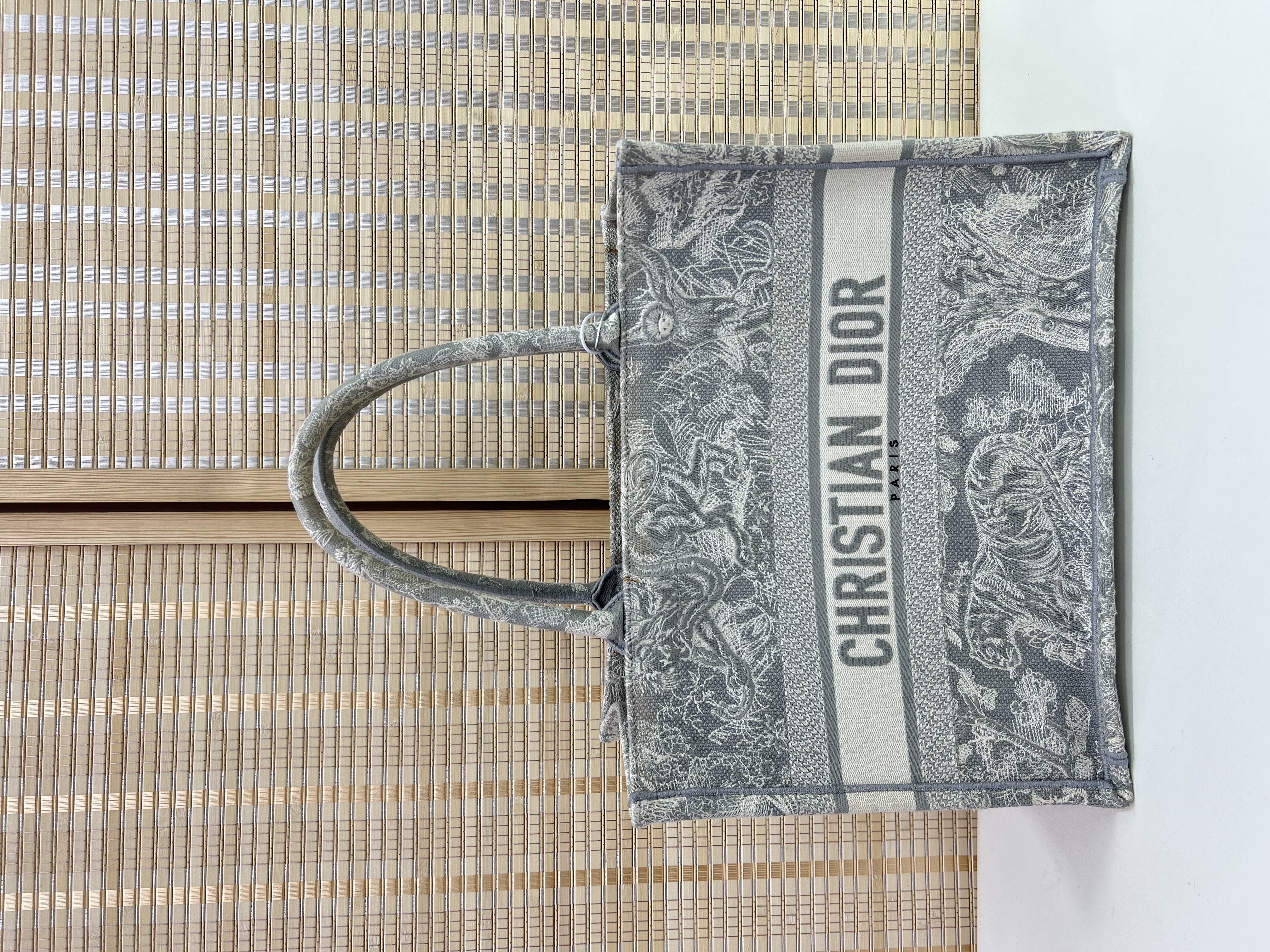 直播貨品 |  [1個-$100 2個-$300］GG58