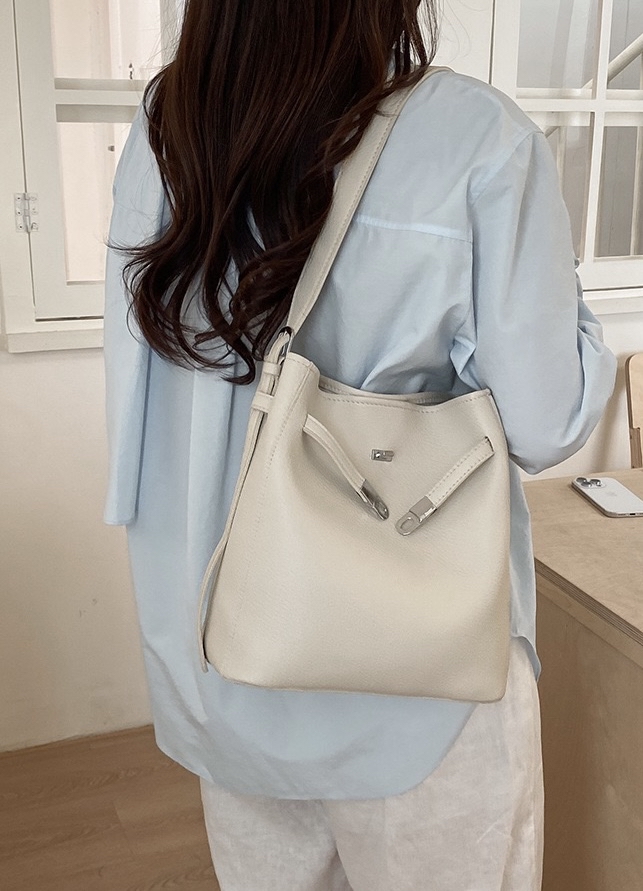Kelly Belt Bag