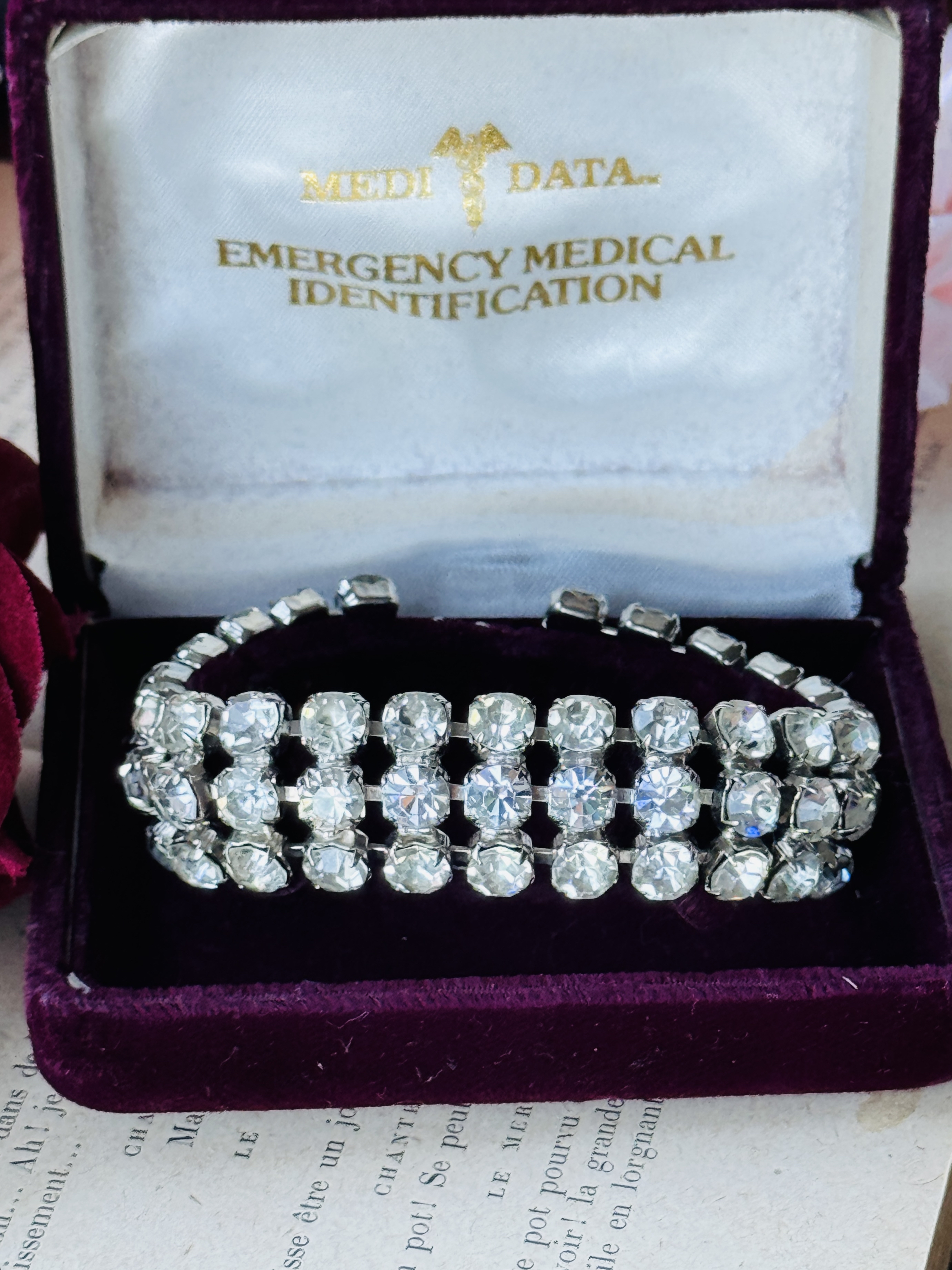 C.a. 1950s Continental Diamanté Bracelet and Clip Earrings Set in a Jewelry Box(MT2642)