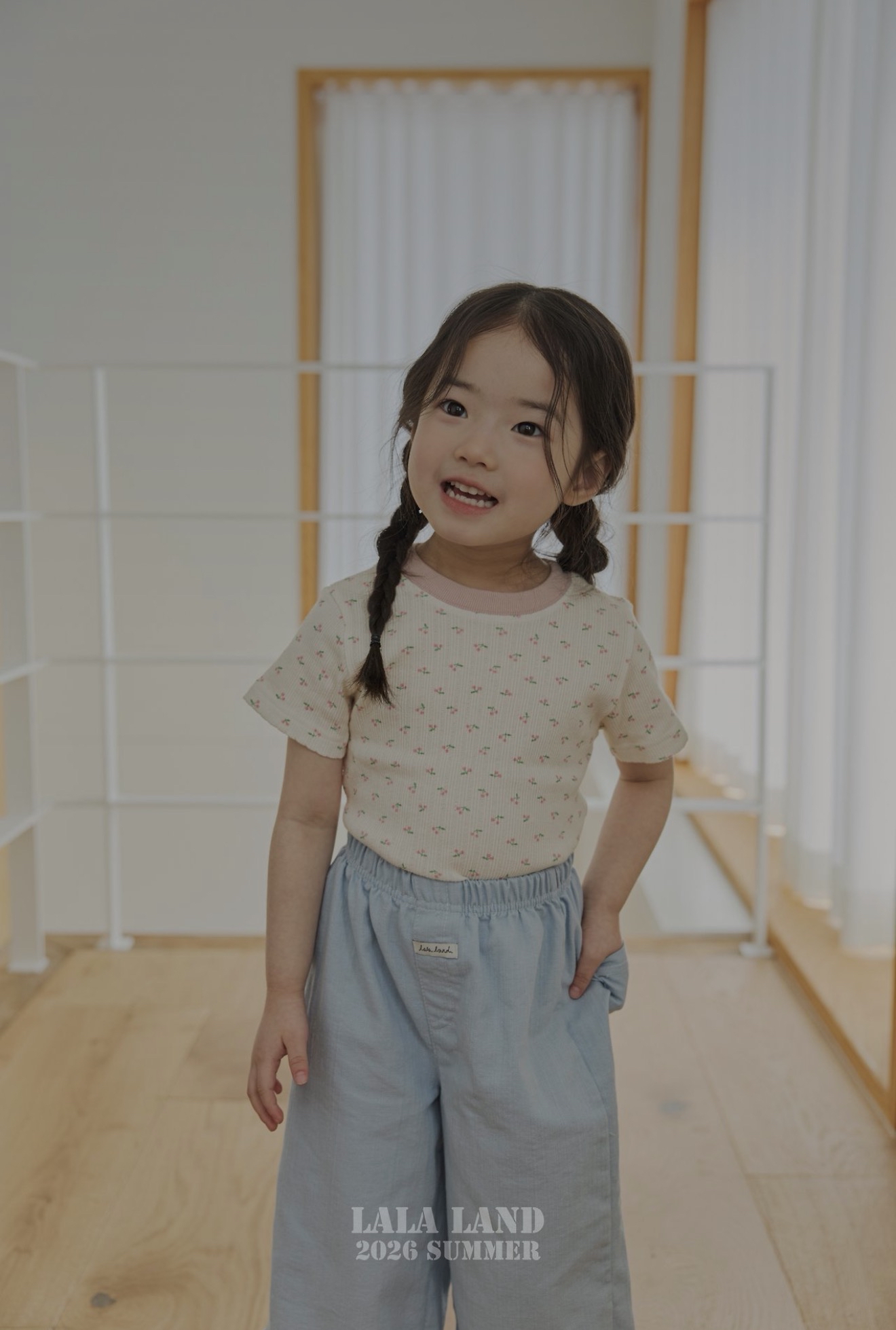 🇰🇷Lalaland kids tee