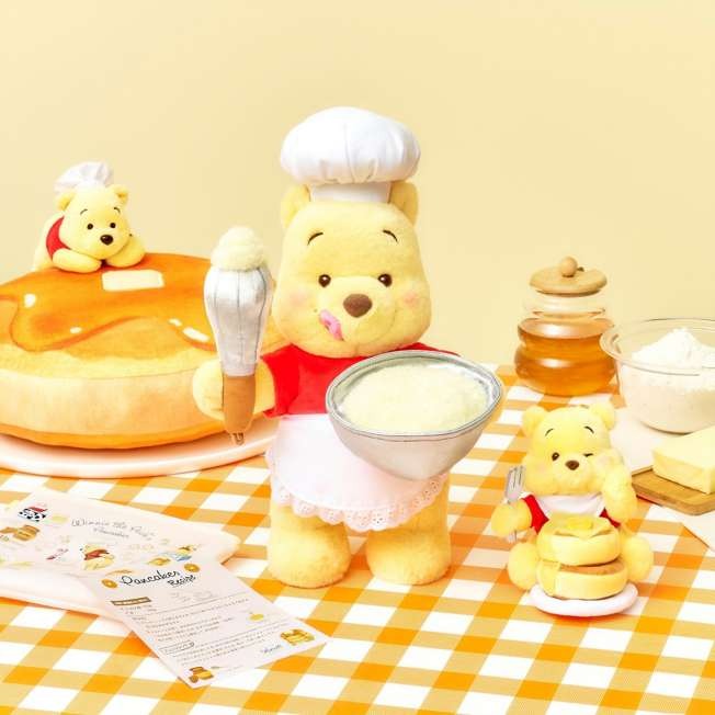 [訂購] [JDS] POOH HUNNY DAY 2026 | 爆食造型｜ POOH 吊飾｜ 全長:約 25(cm) キャラクター:約 高さ15.5×幅10.7×奥行き12.5(cm) {TF260718}