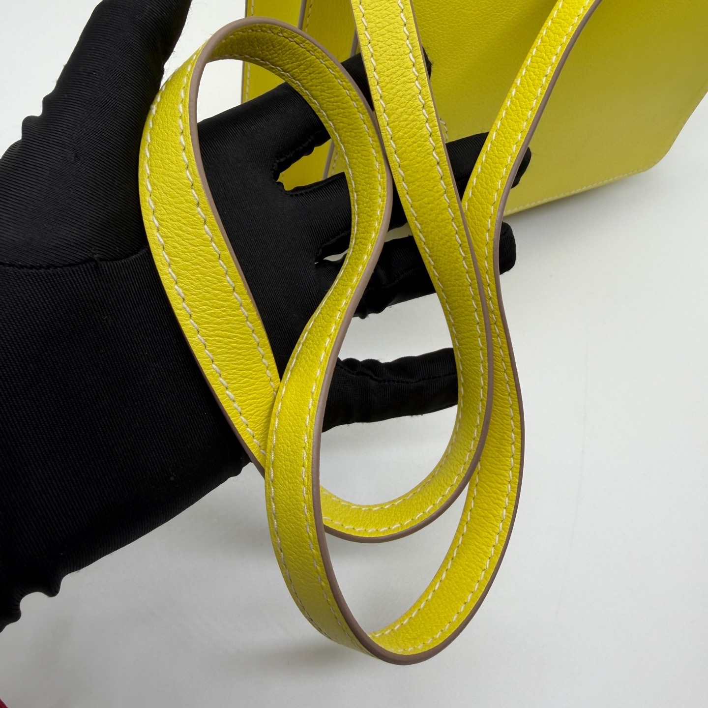 Pre-Owned HERMES Roulis 23 / Stamp D / Product Code : 26040805