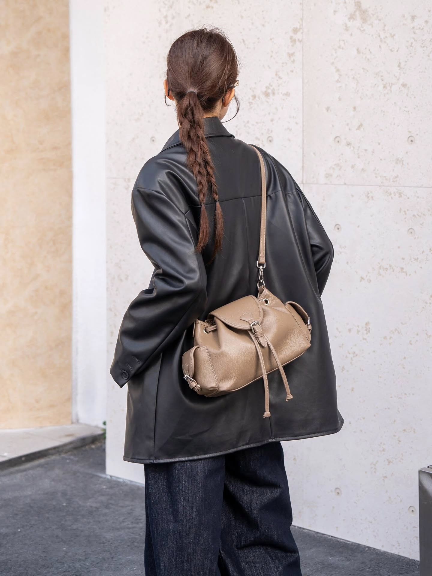 99-65# 超级好看的机车水桶包头层牛皮自然摔🇨🇳