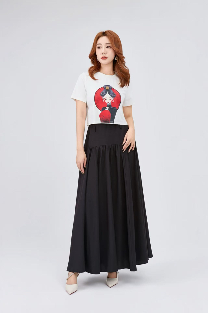 10141310 Oriental Muse Graphic Tee