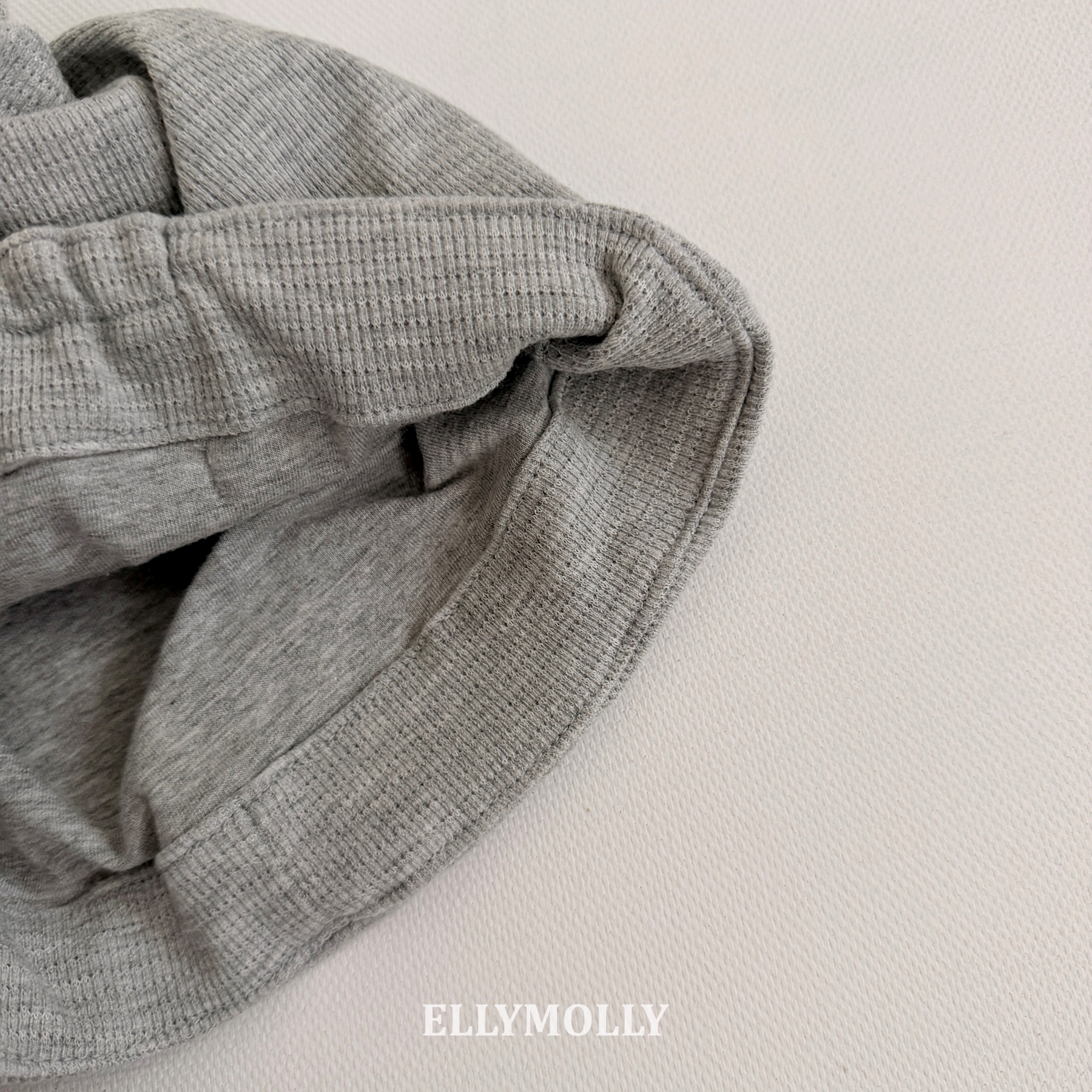Ellymolly | Twist Beanie
