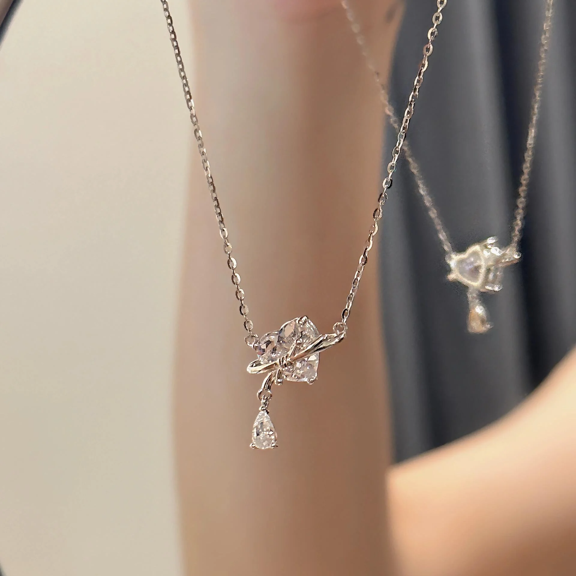 爱心星球环项链