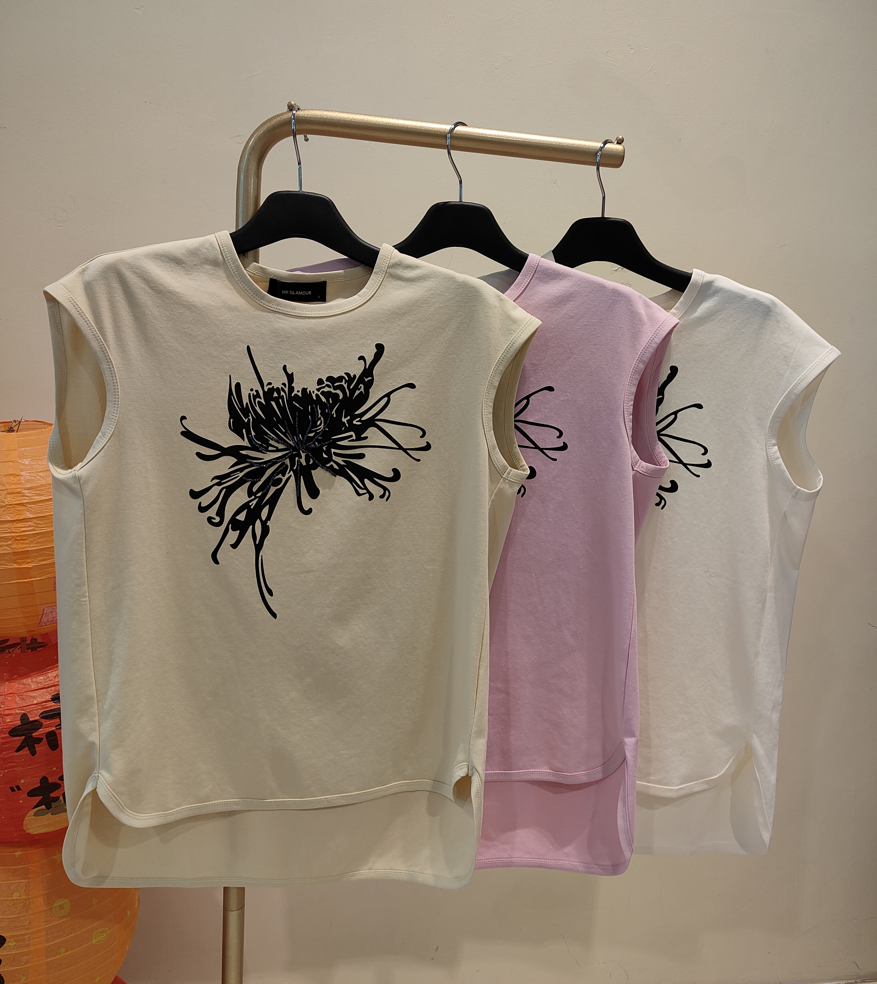 独家彩色串珠花卉上衣 2650