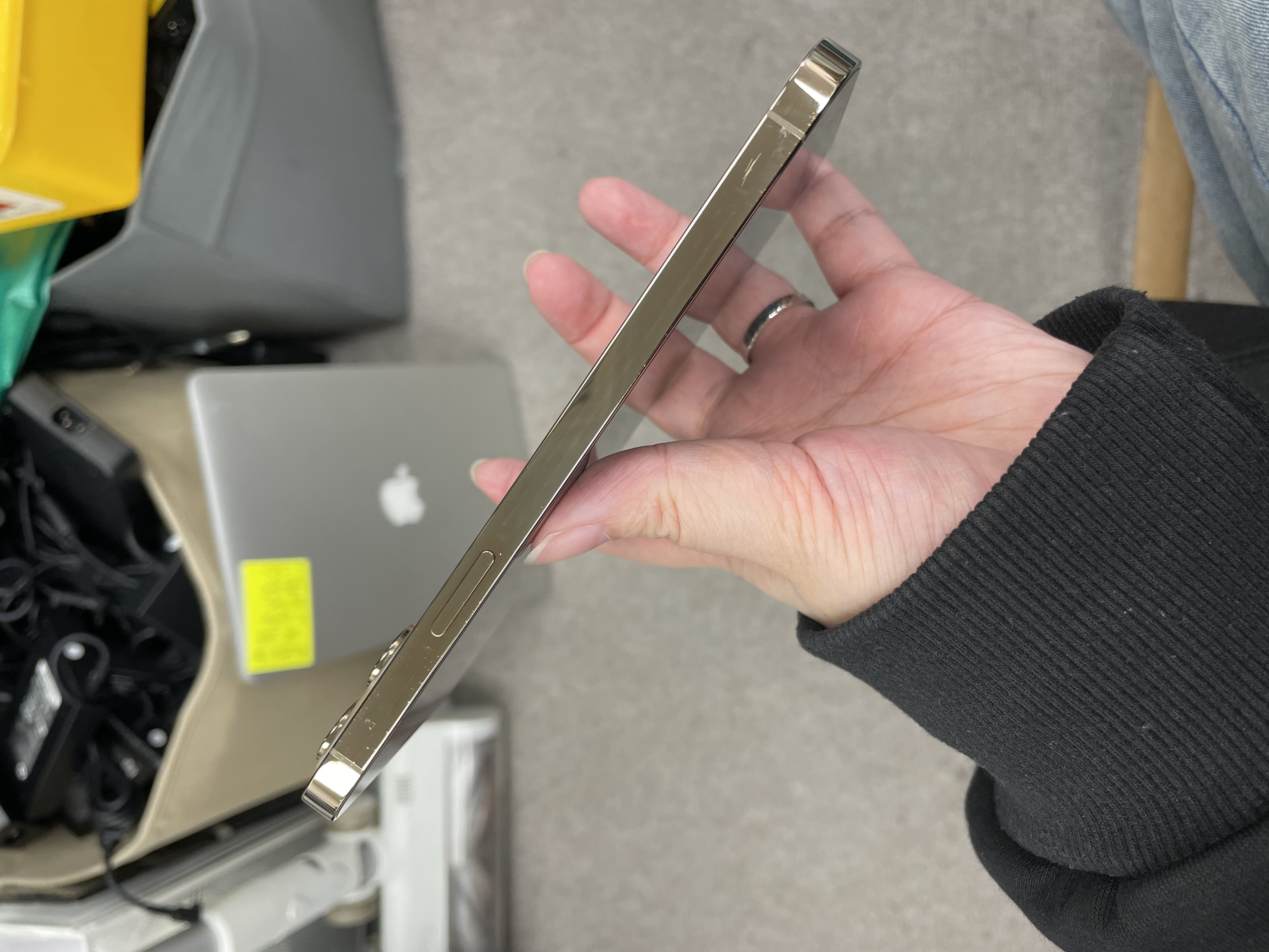 *5987 12 Promax 靚機 256GB 電78 金色 gold