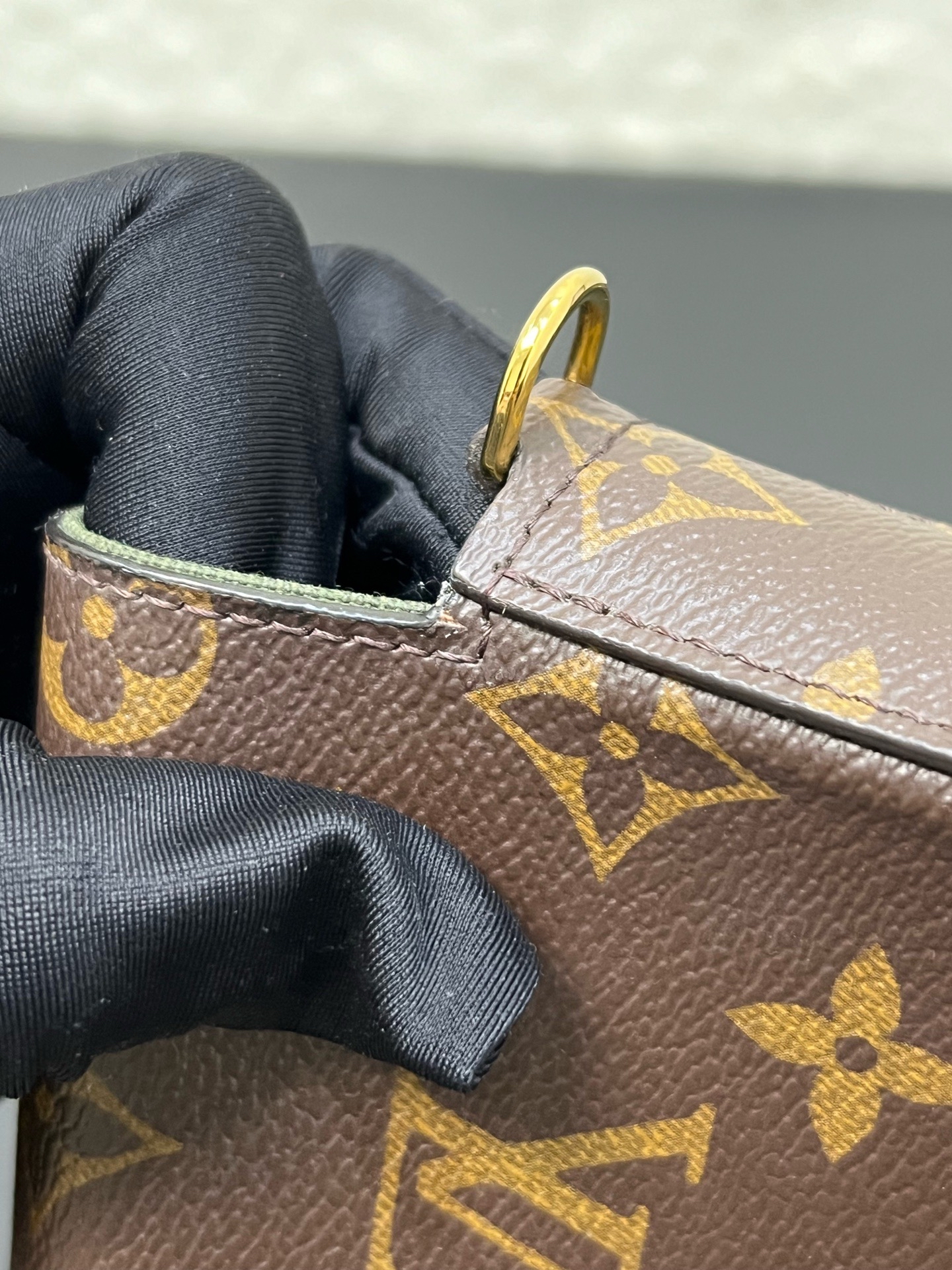 【預訂貨品】LV老花綠三合一woc