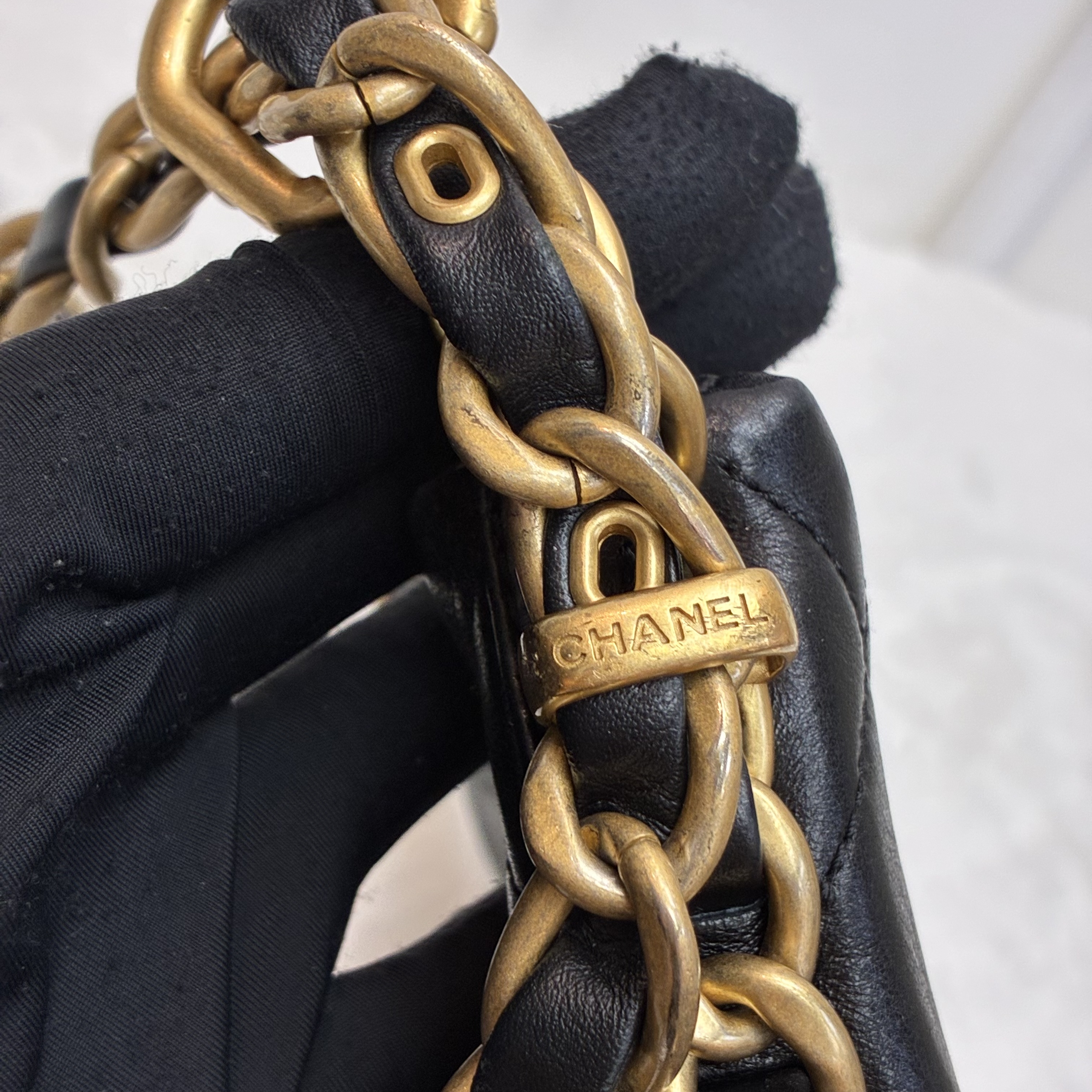 Chanel 23K 皮穿拉鍊單肩包 可調節