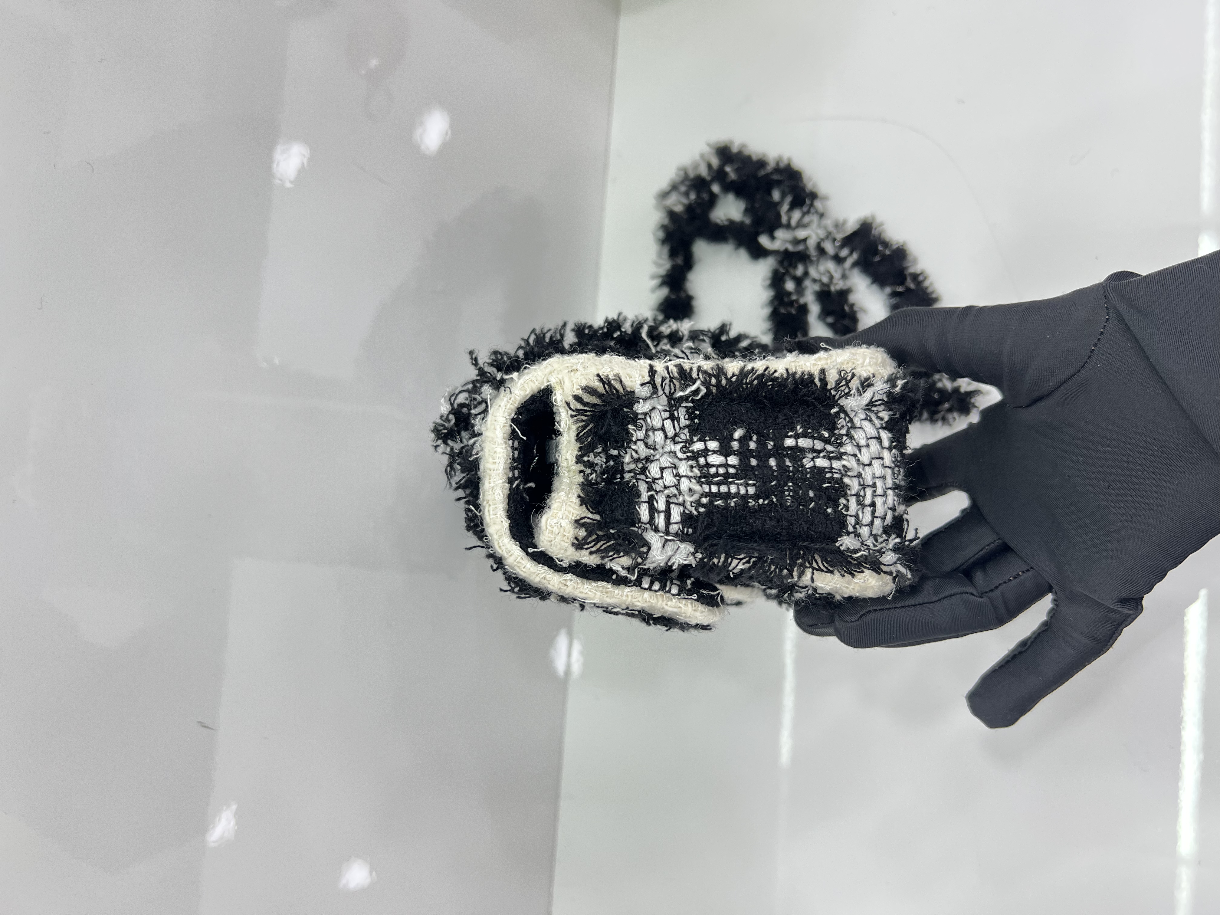 直播貨品 |  [1個-$100 2個-$300］EE85