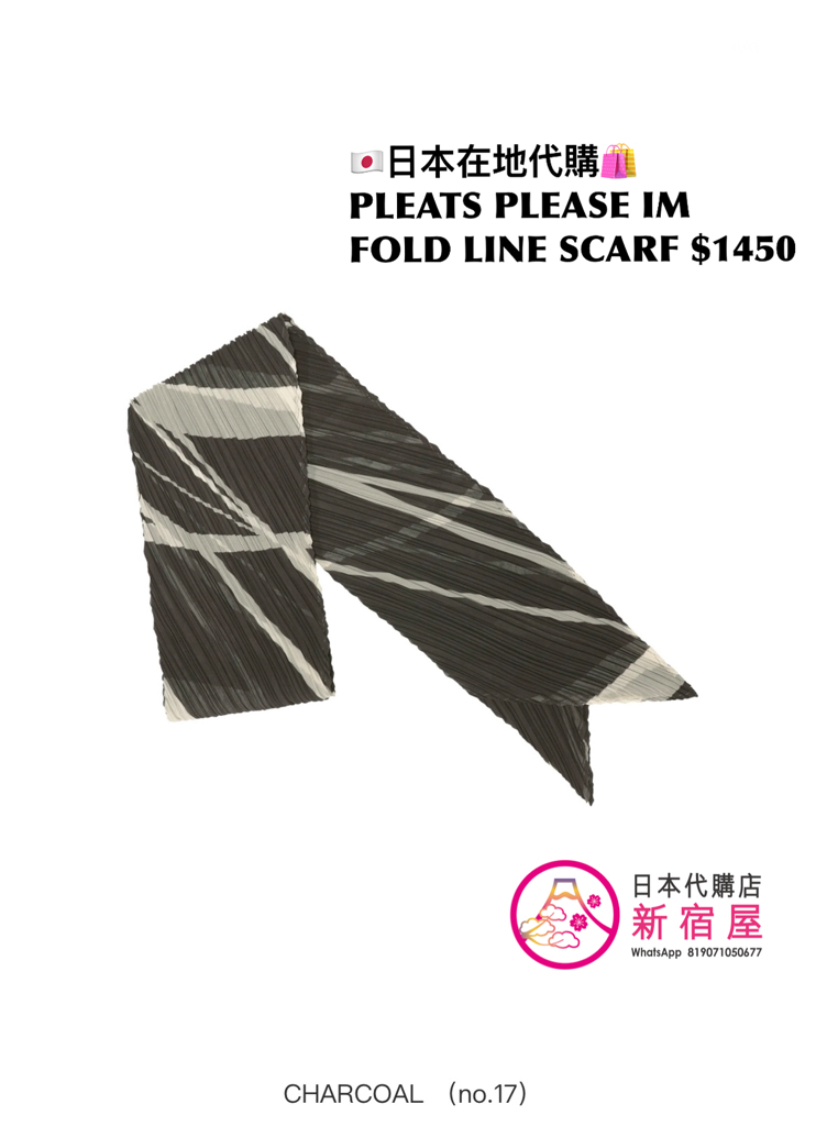 PLEATS PLEASE ISSEY MIYAKE FOLD LINE SCARF
