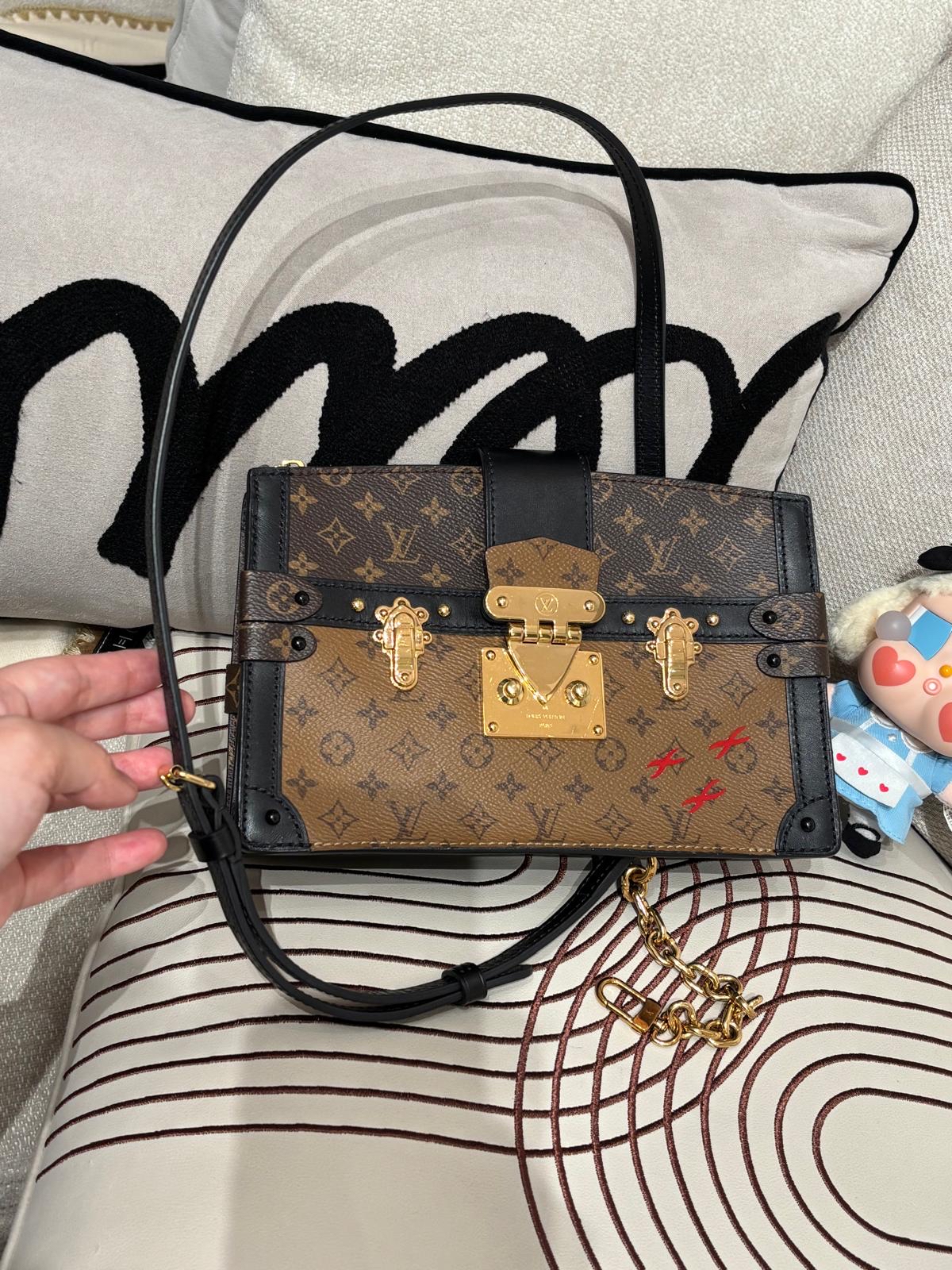 Lv Trunk Clutch Reverse 100%Authentic ,95%new✅dust bag
