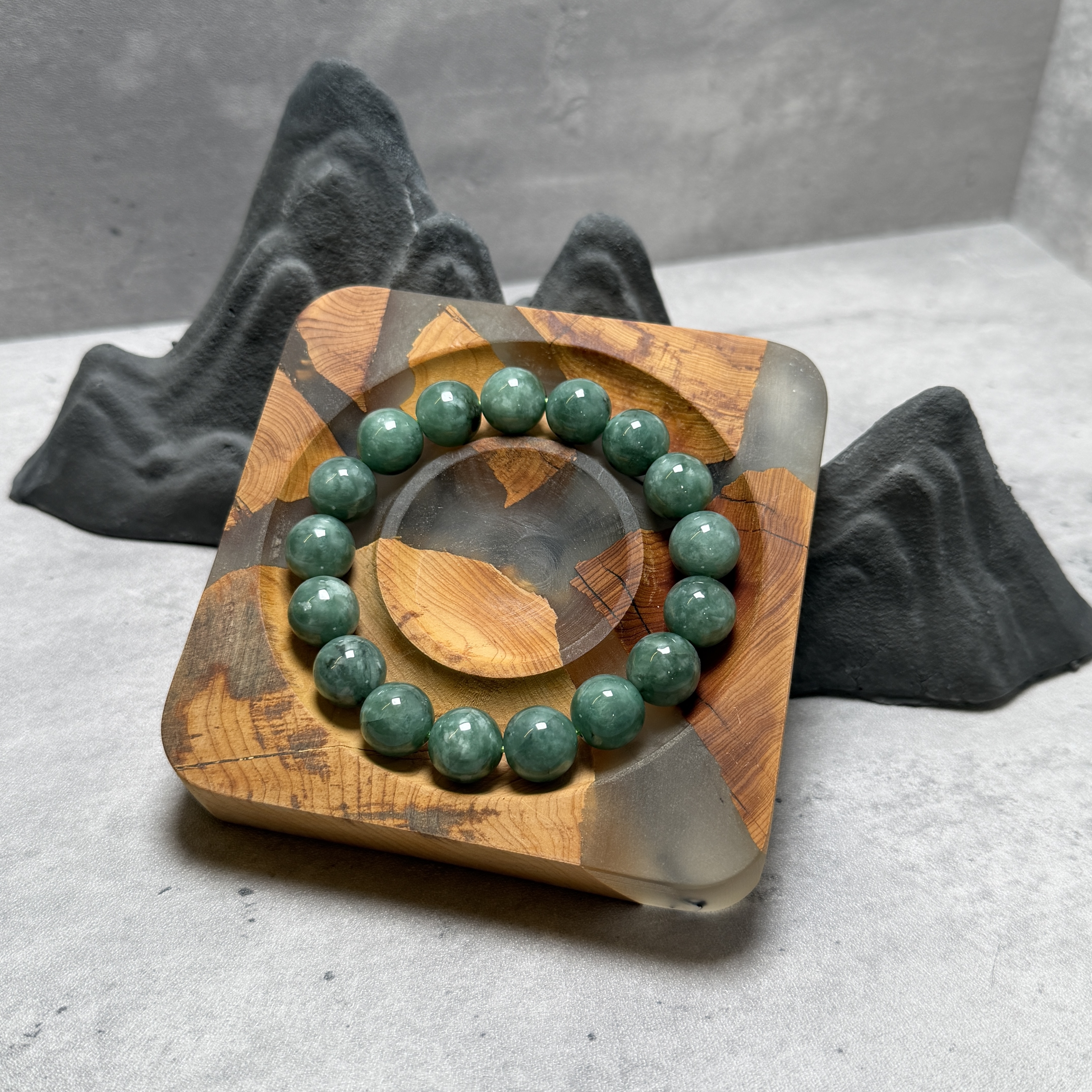 湖水綠油青種翡翠手串11.6mm