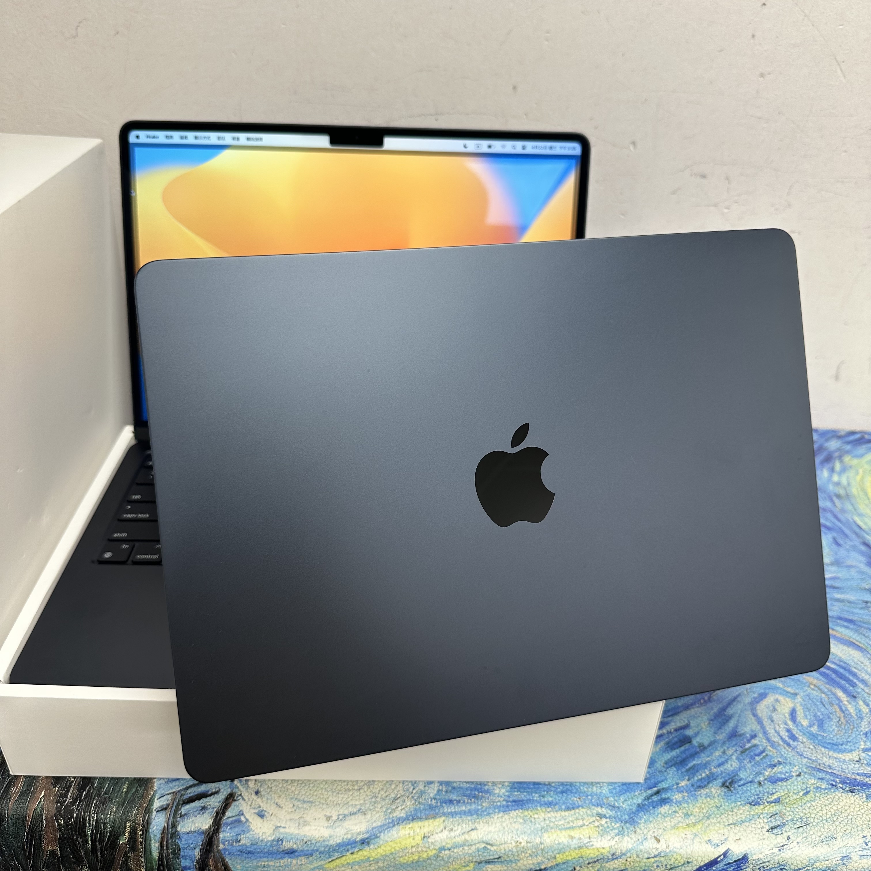 APPLE  MacBook Air M2 2023 M2 CPU/8GB Ram/512GB SSD/8核心GPU/Liquid Retina Mon/13.6吋/ 藍色/ Gaming Laptop / Notebook/ PC / Laptop / MacbookAir / MacBook Pro / MacBookPro /勁靚機