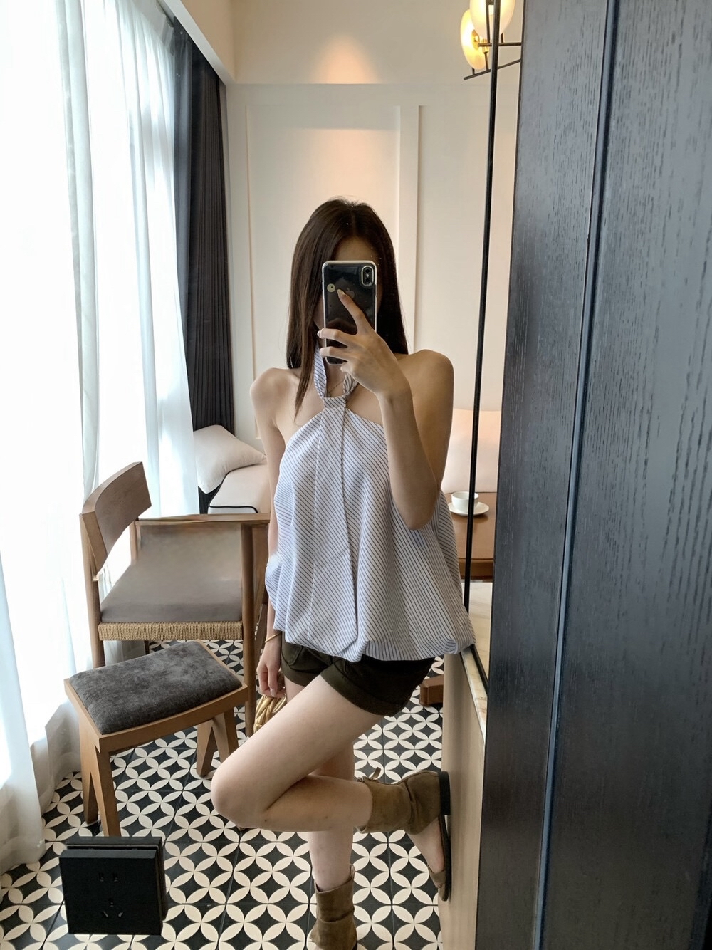 韩系气质设计感领带花苞条纹背心 Striped Halter Top 