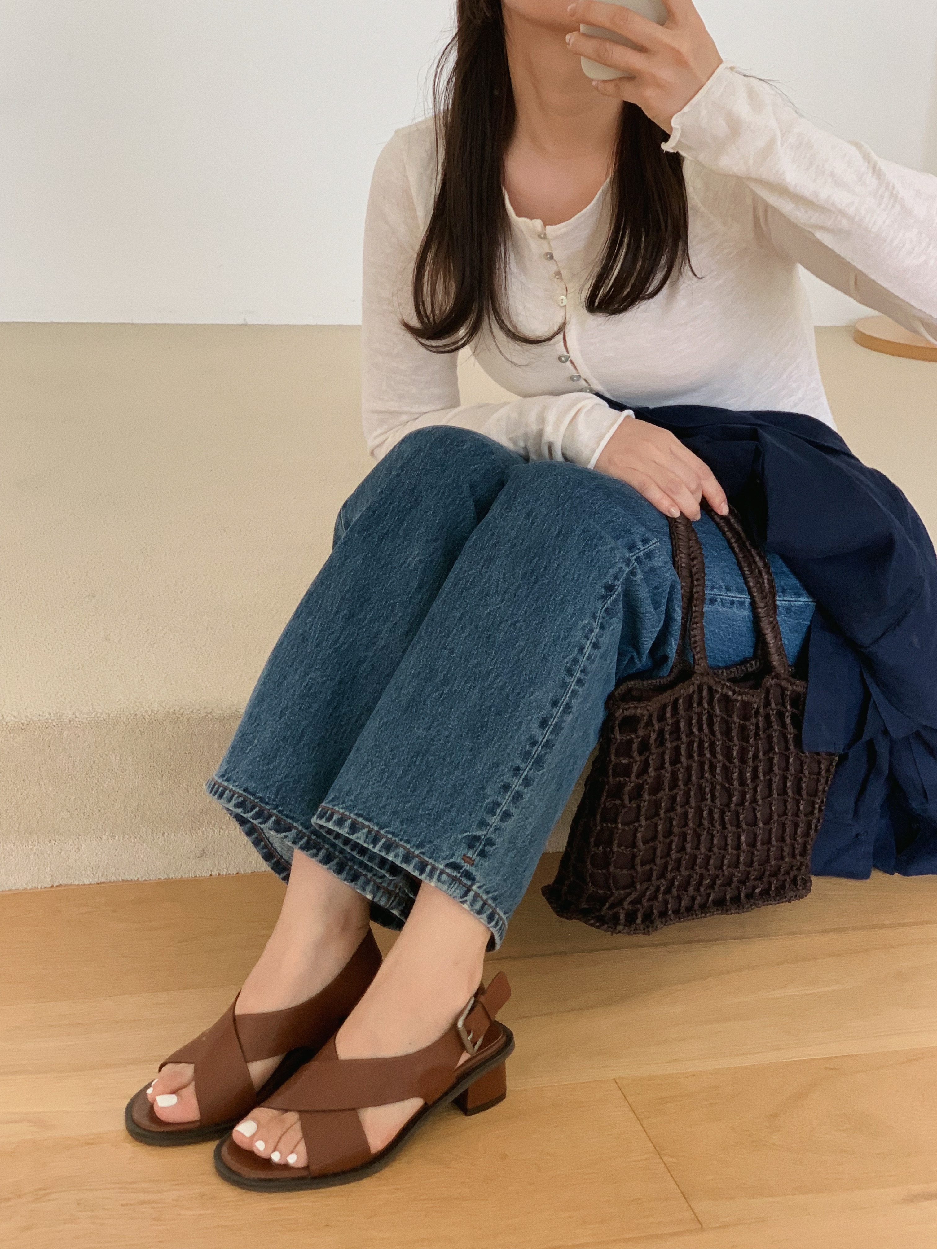 Cross Strap Sandals (2 colors)