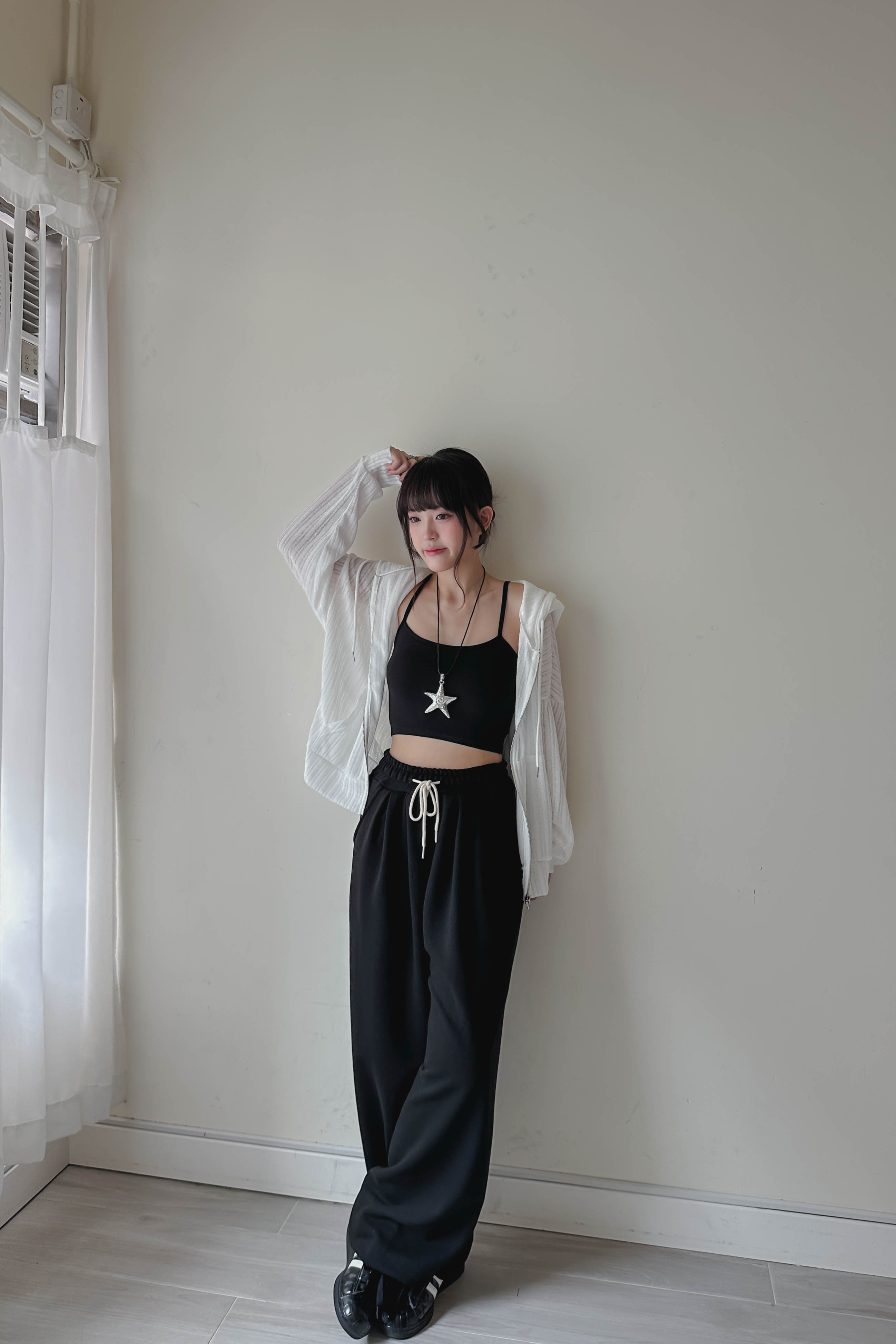 慵懶半透膚暗紋連帽外套 (兩色入)