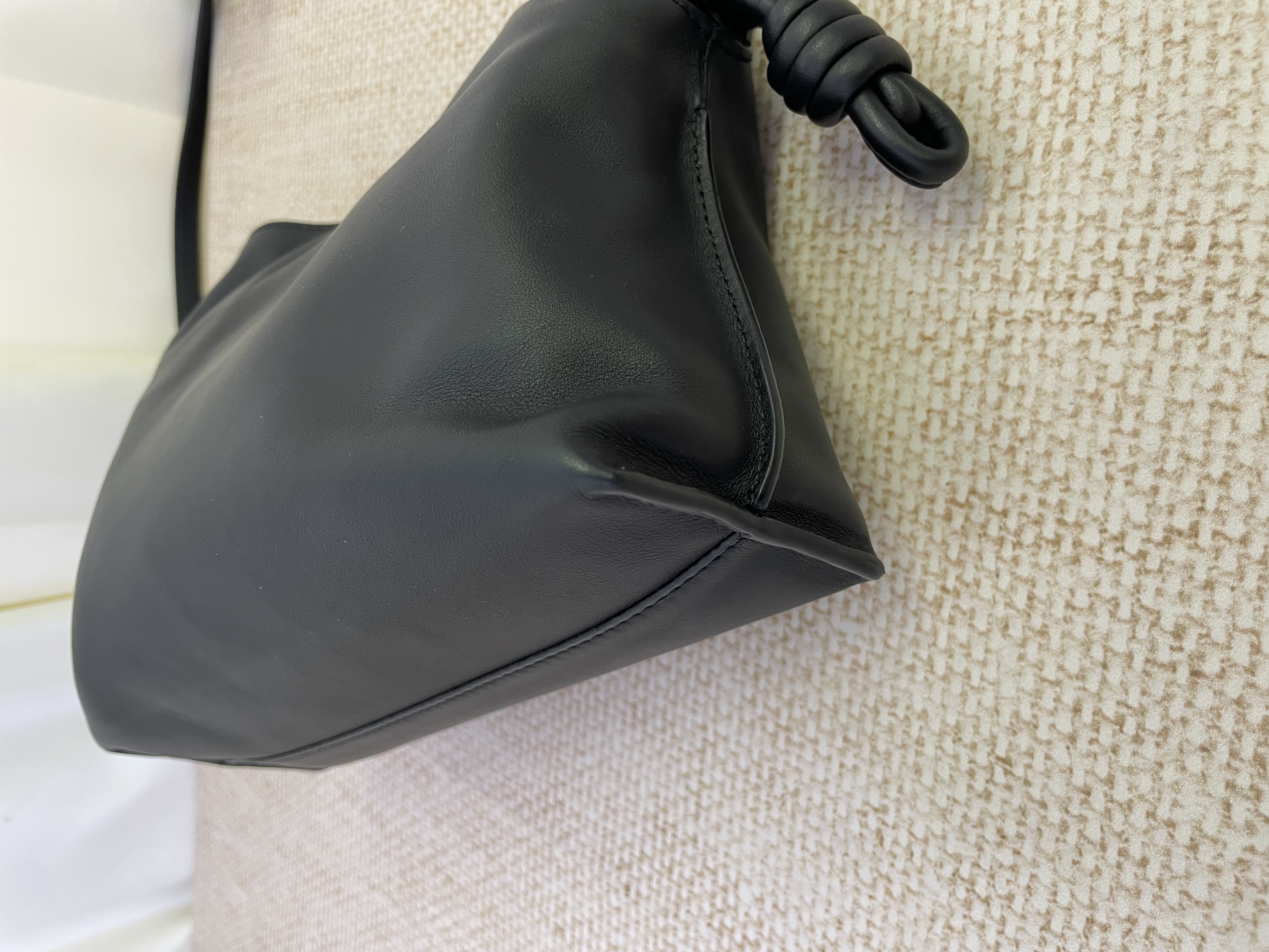 Pre-owned Loewe Flamenco clutch mini (black) / Product Code: 26031004