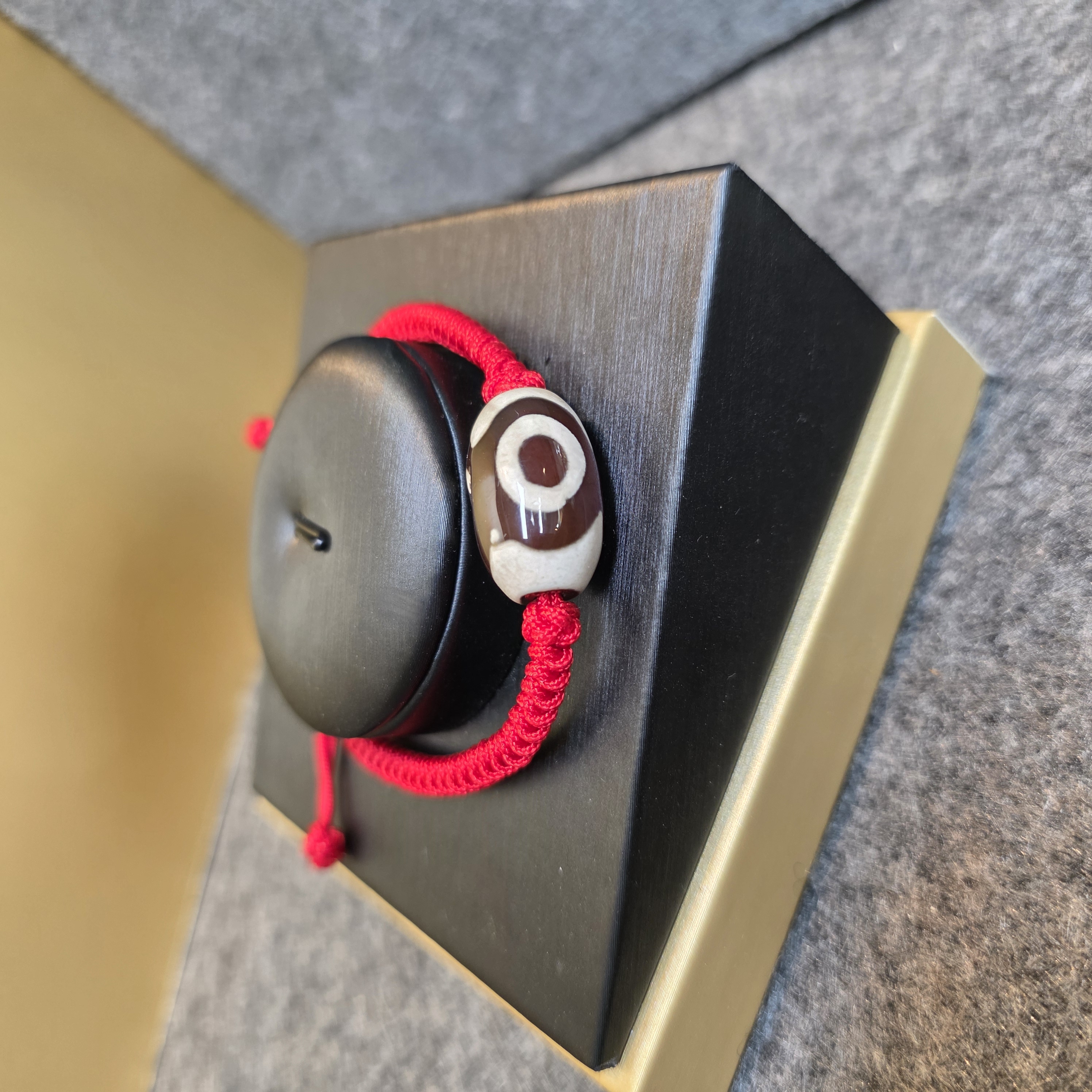 天珠瑪瑙織繩手鏈