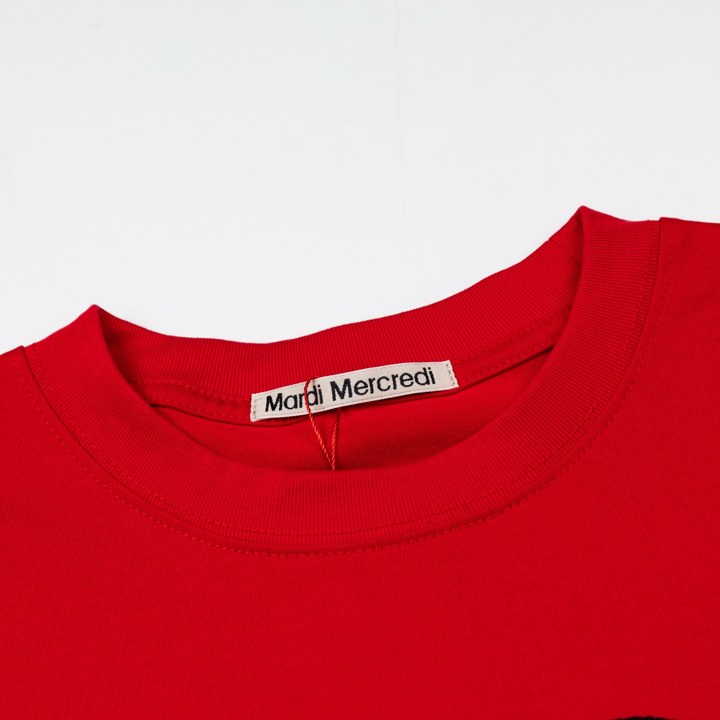 Mardi Mercredi Brush Logo Tee