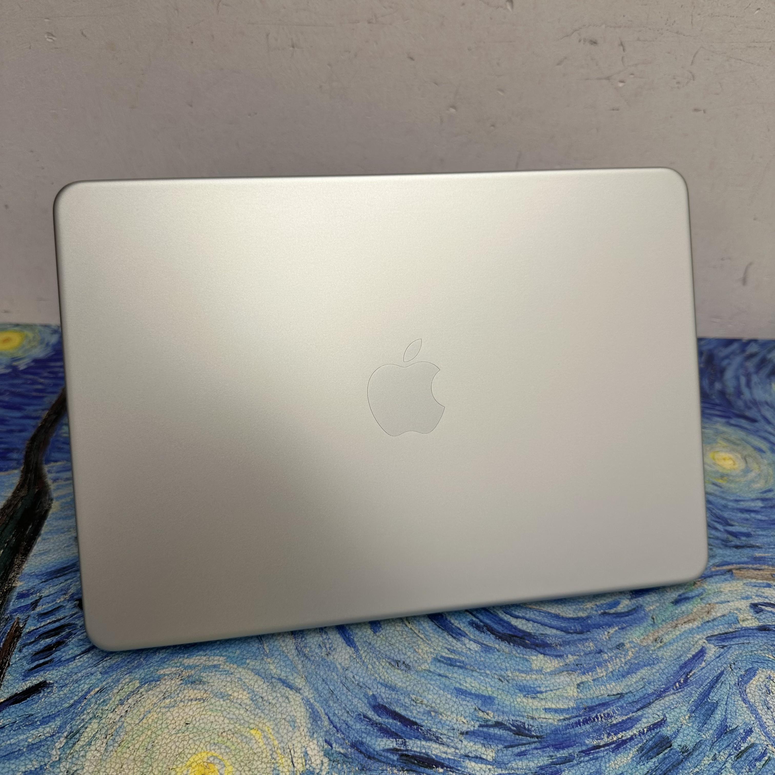APPLE  MacBook Neo A18 Pro CPU/ 8GB Ram/512GB SSD/5核心GPU/Liquid Retina Mon/13吋/銀色/Gaming Laptop / Notebook / 超強續航能力/文書機 / 畫圖 / 剪片 / Movie / Netflix /閒置品