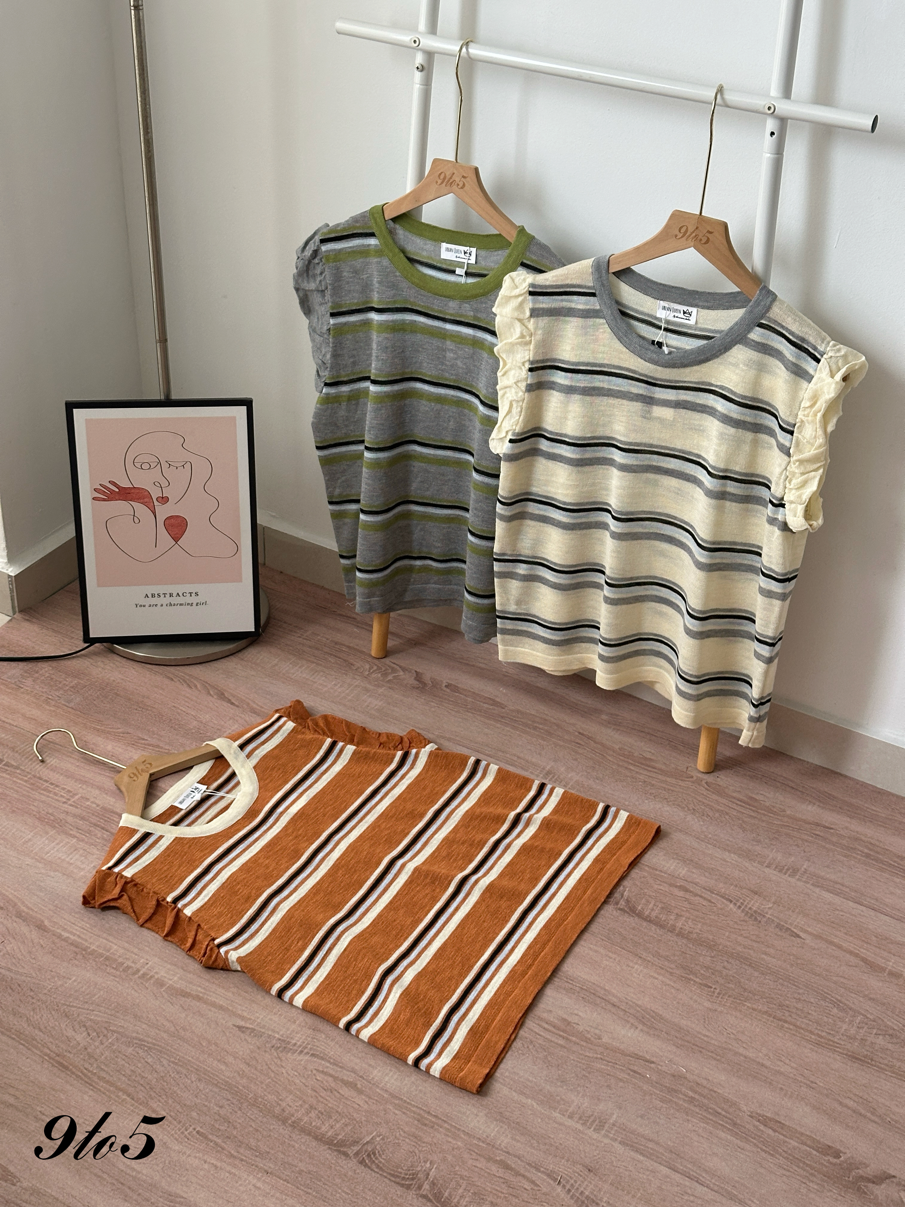T4424 Ruffle Sleeve Contrast Striped Top - 3 Colors 