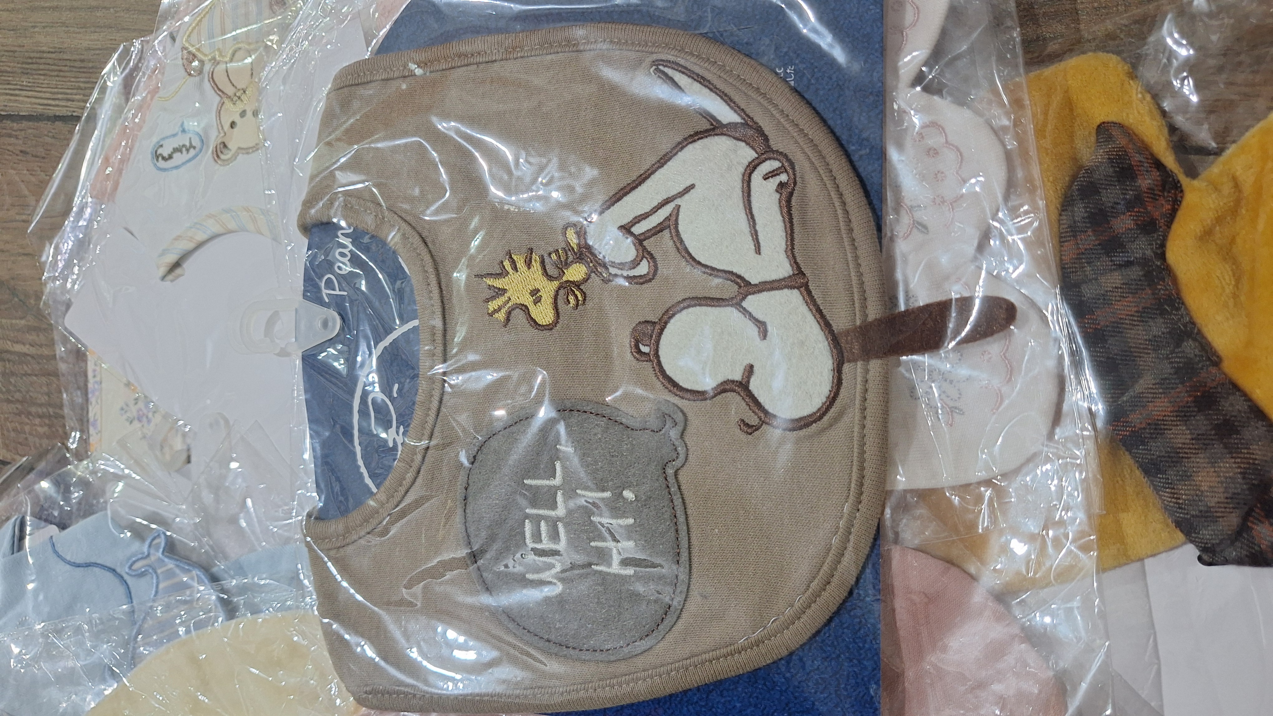單個裝漂亮造型口水巾