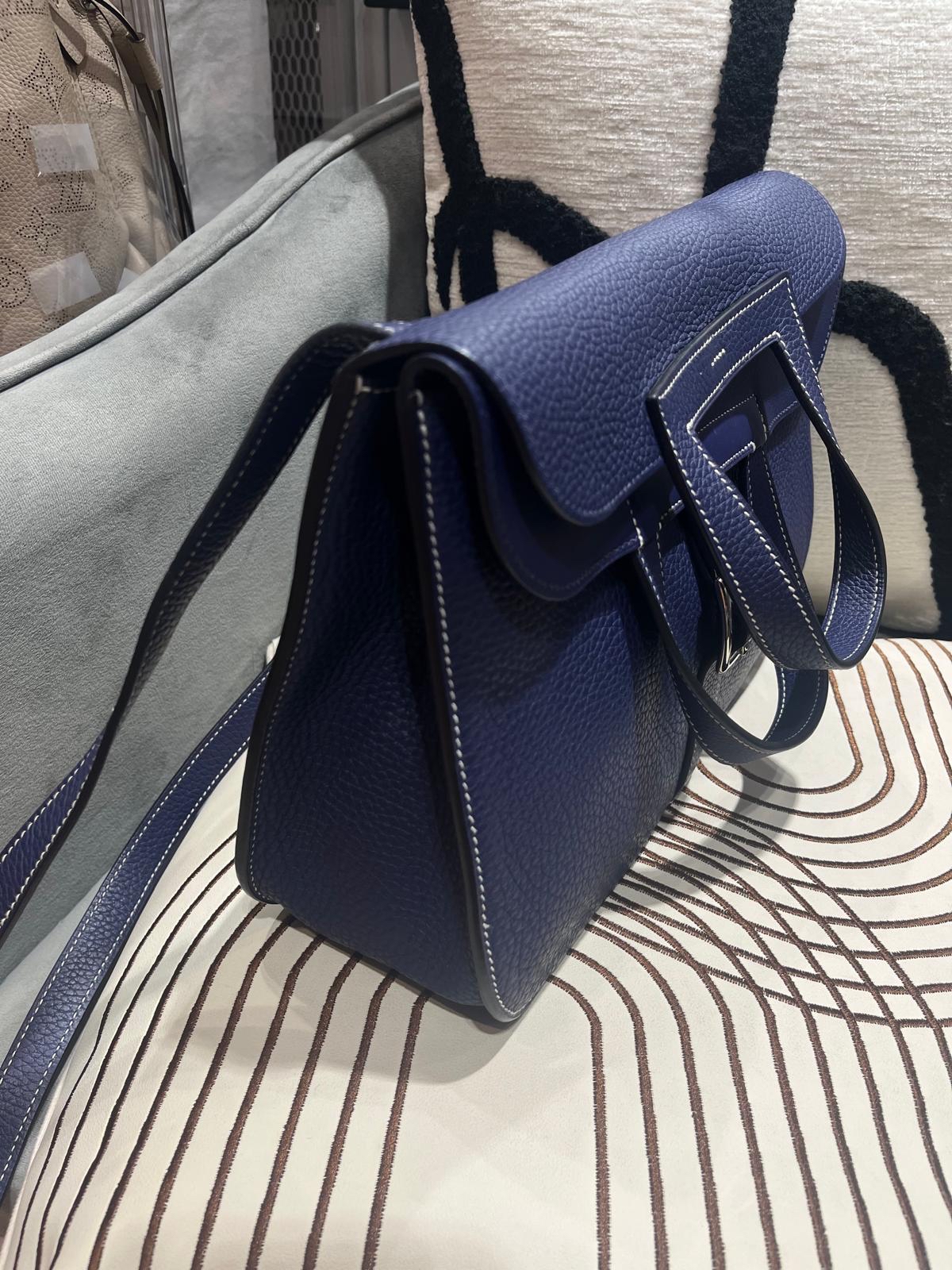 Hermes Halzan 31 Stamp C 100%Authentic, 98%New ☑️Dust bag