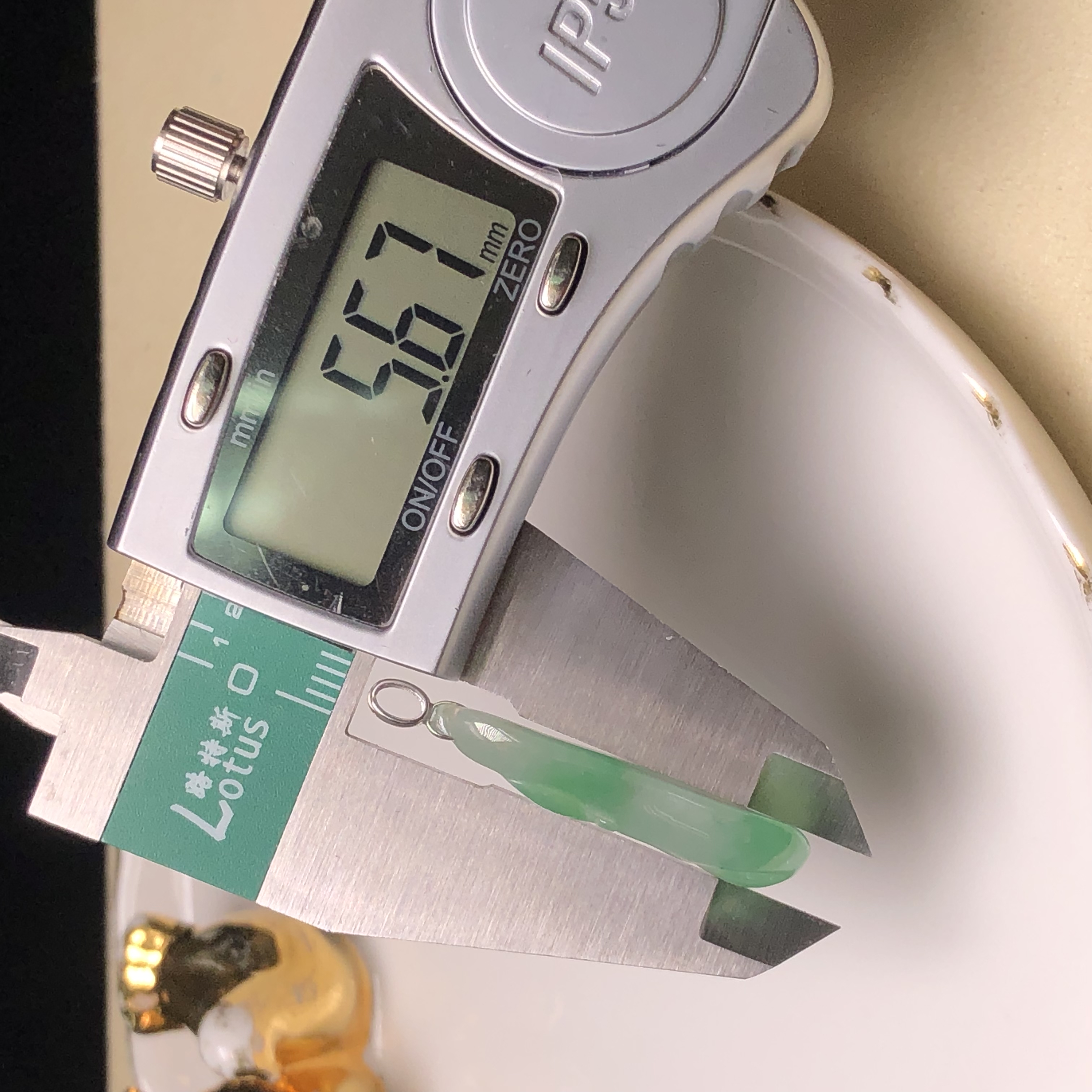 YK005210飄翠白蘭花吊墜(18K白金扣)