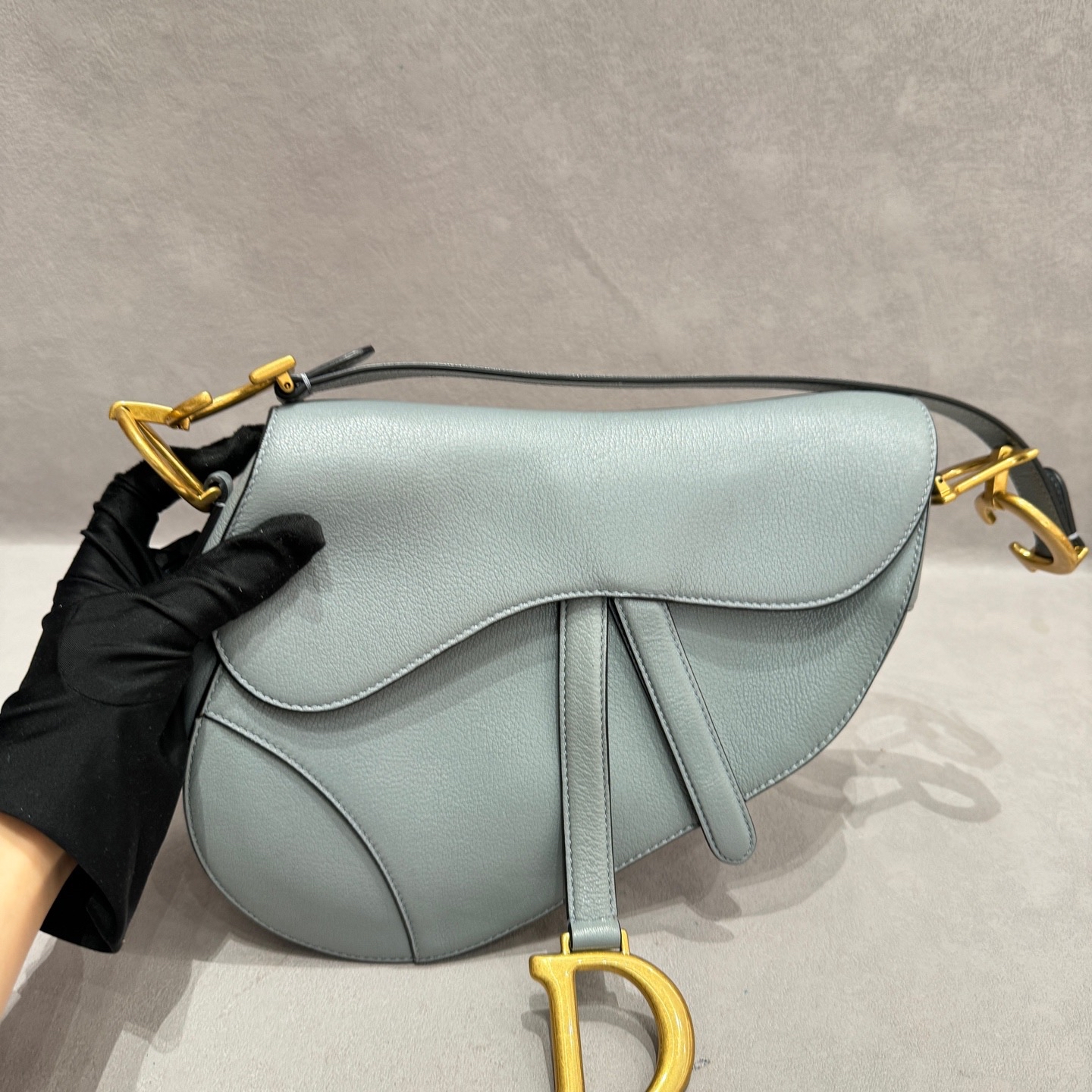 【預訂貨品】Dior全皮霧霾藍馬鞍包