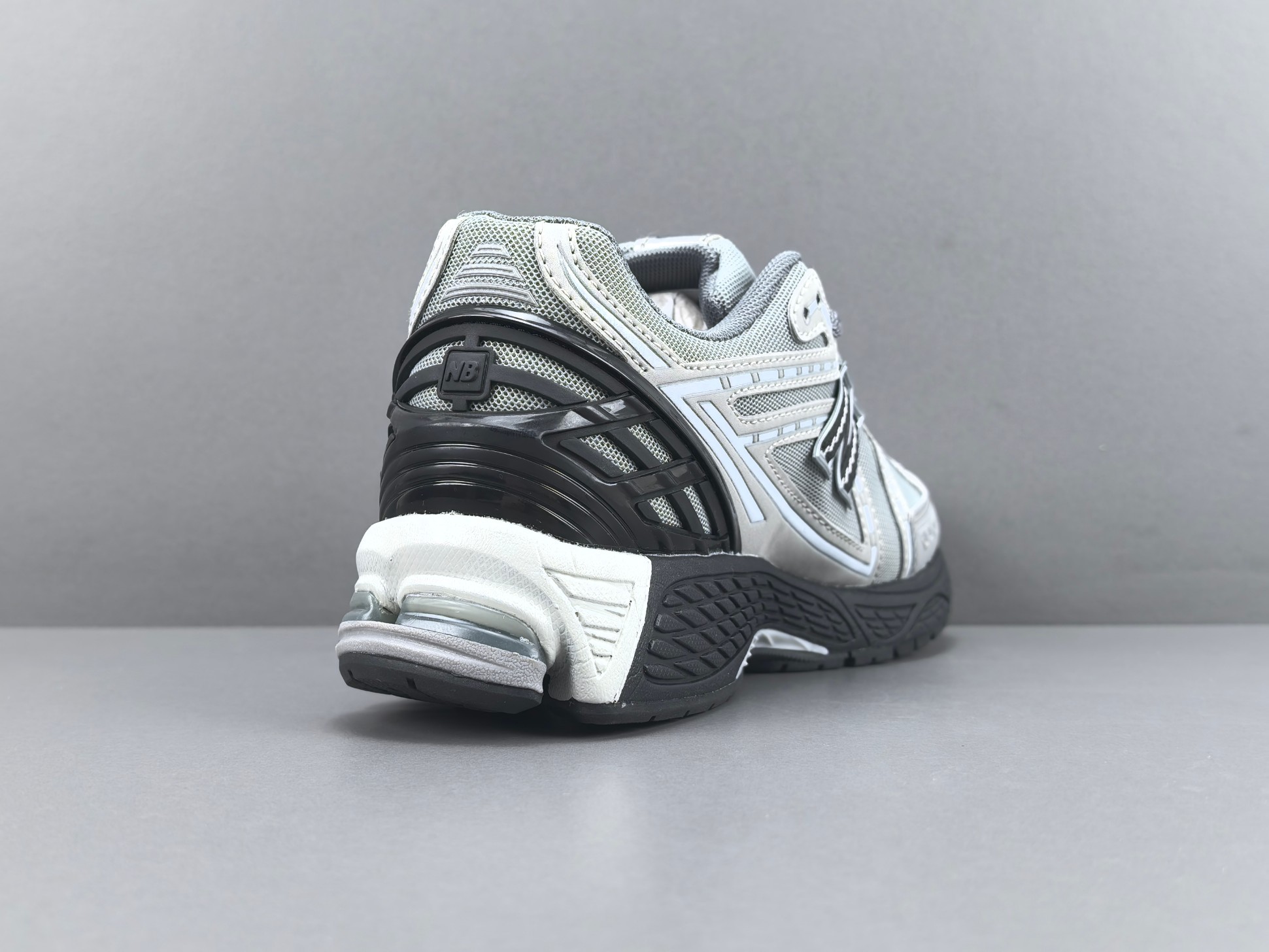 New Balance 1906R M1906RLG