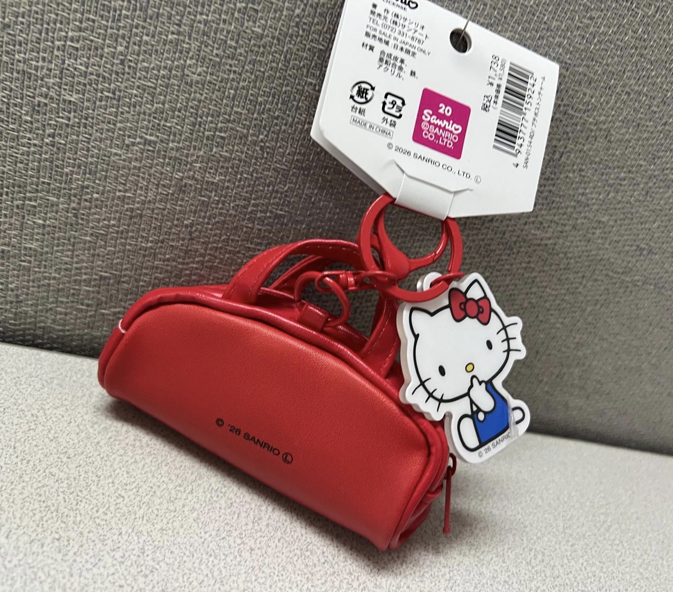 🎌日本直送🎌 Hello Kitty 迷你收納包吊飾