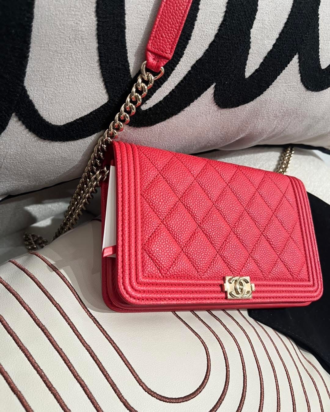 未使用品 Chanel wallet on chain 荔枝牛皮金鏈 100%Authentic ,unused 未使用品  ✅ 28貼 ✅dust bag✅box