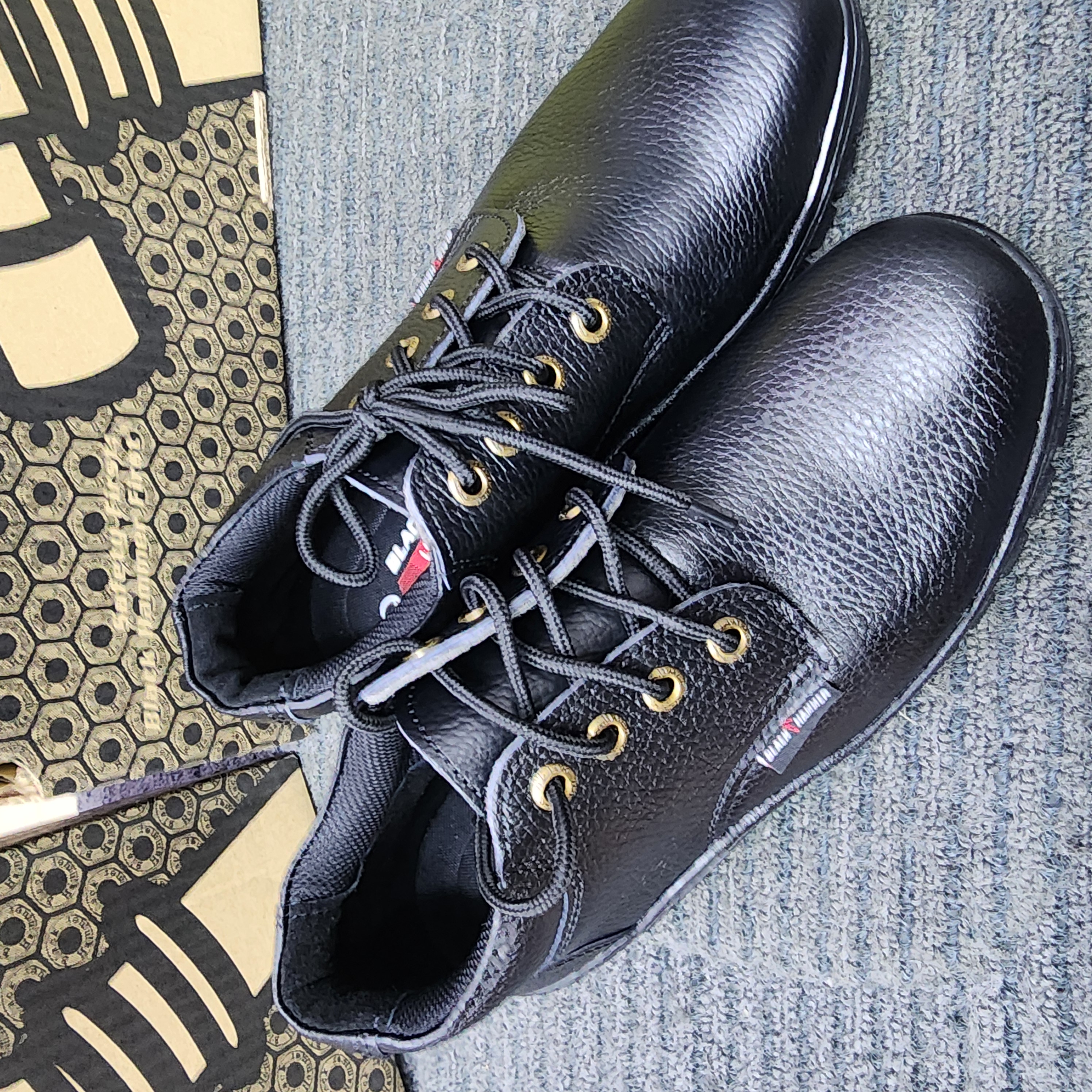 Black Hammer 2000 Series MID cut Lace up Safety Shoes BH 2336 Kasut Keselamatan