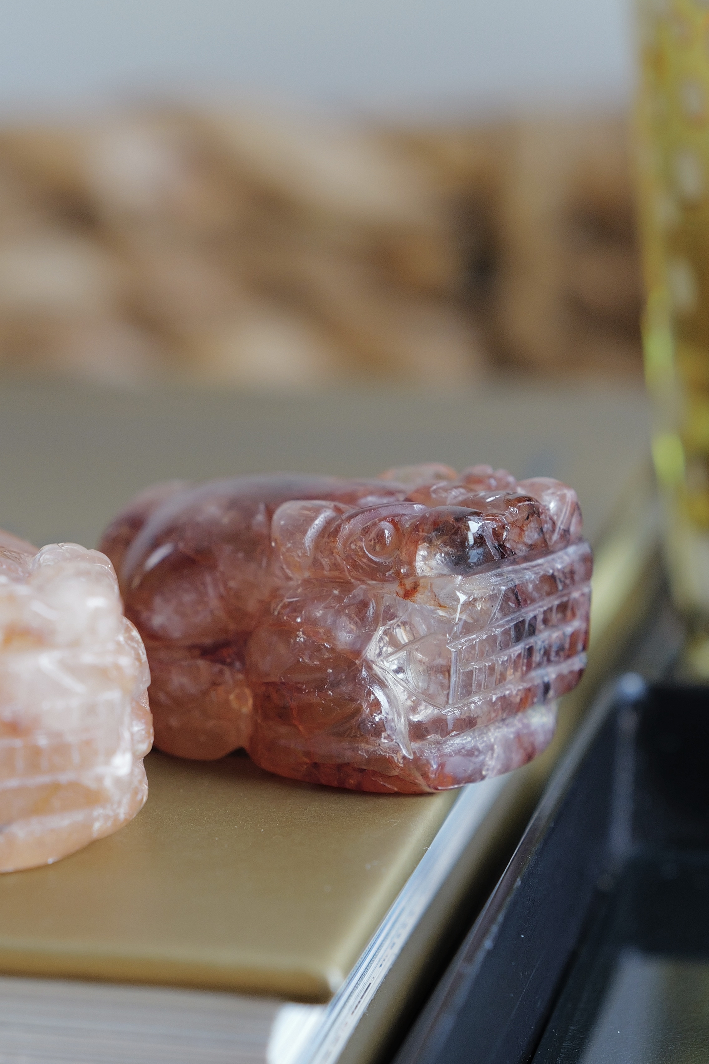 ༒4.2cm+紅膠花金錢貔貅擺件一對༒ PU.1026CJ2G10A-RA18*5FS